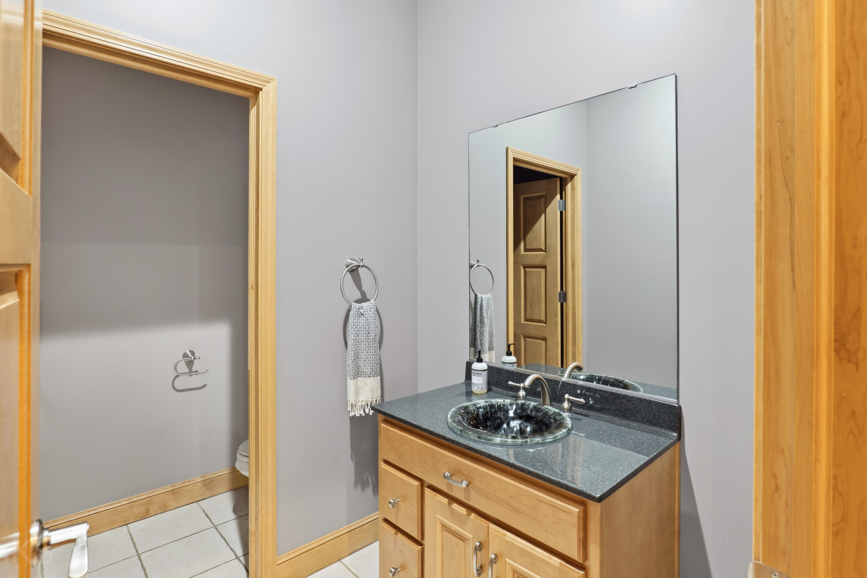 210 Meadow Crest Ct Property Photo 47