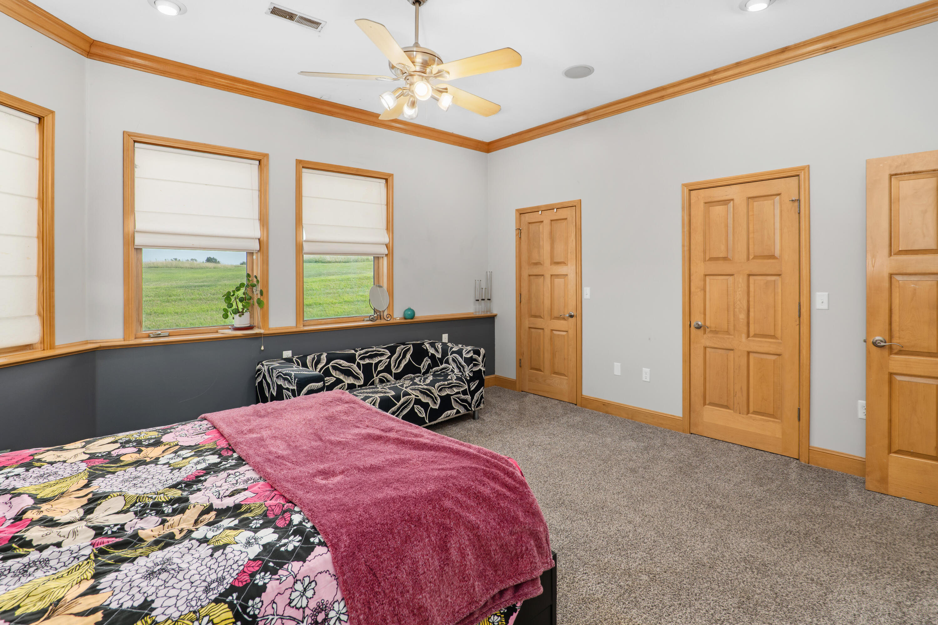 210 Meadow Crest Ct Property Photo 53