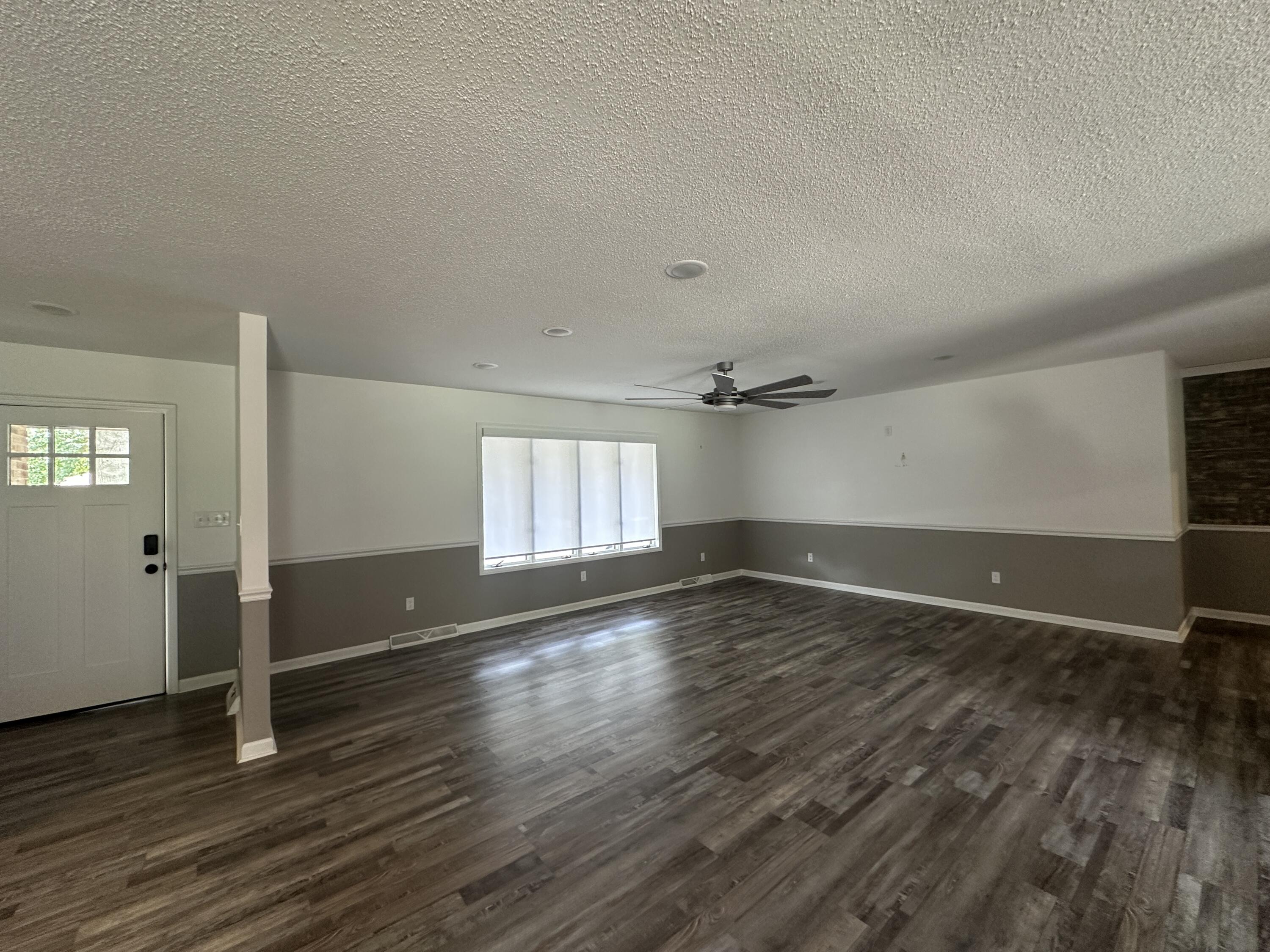 808 Mar Dr Property Photo 13