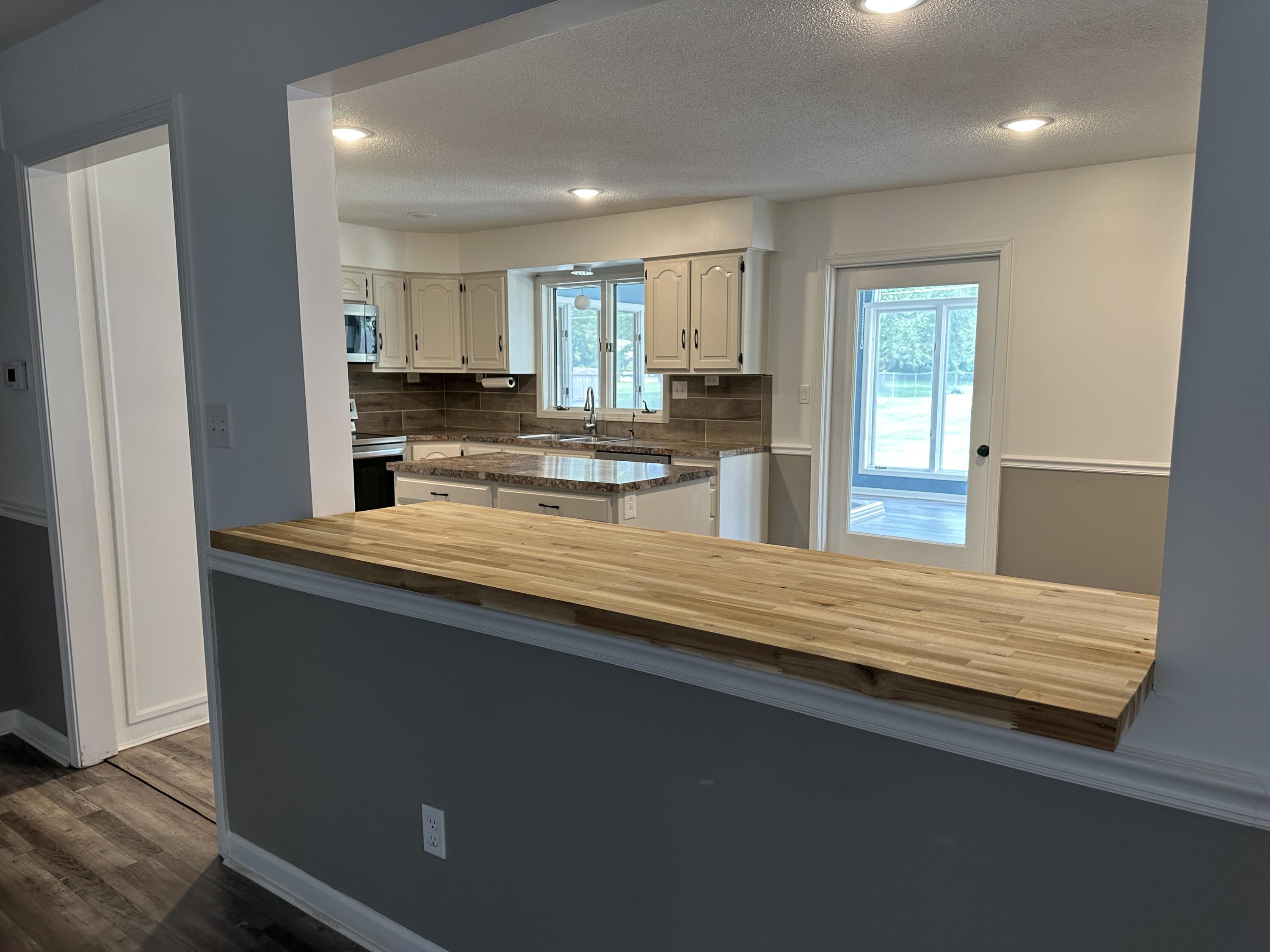 808 Mar Dr Property Photo 17