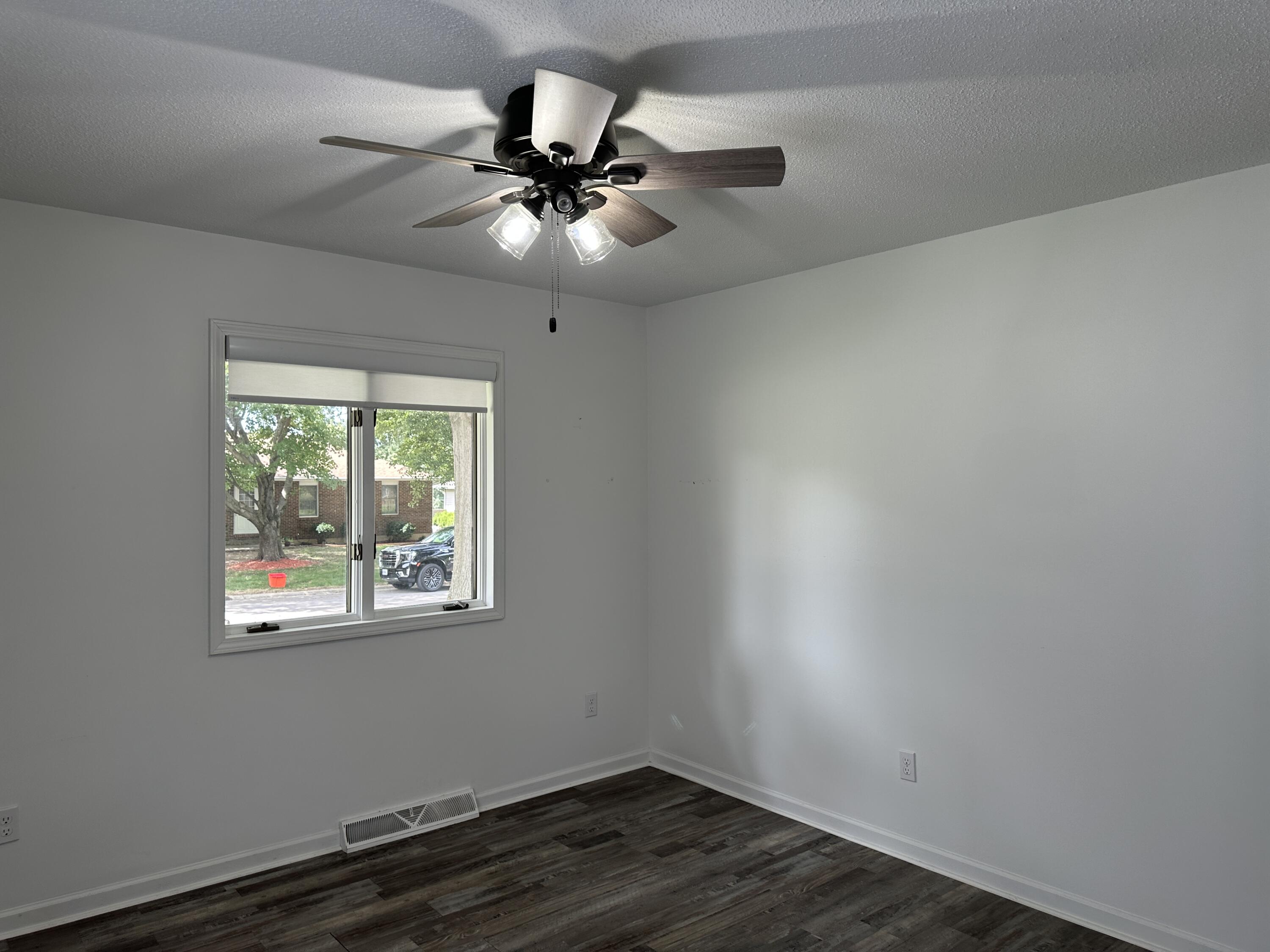 808 Mar Dr Property Photo 38