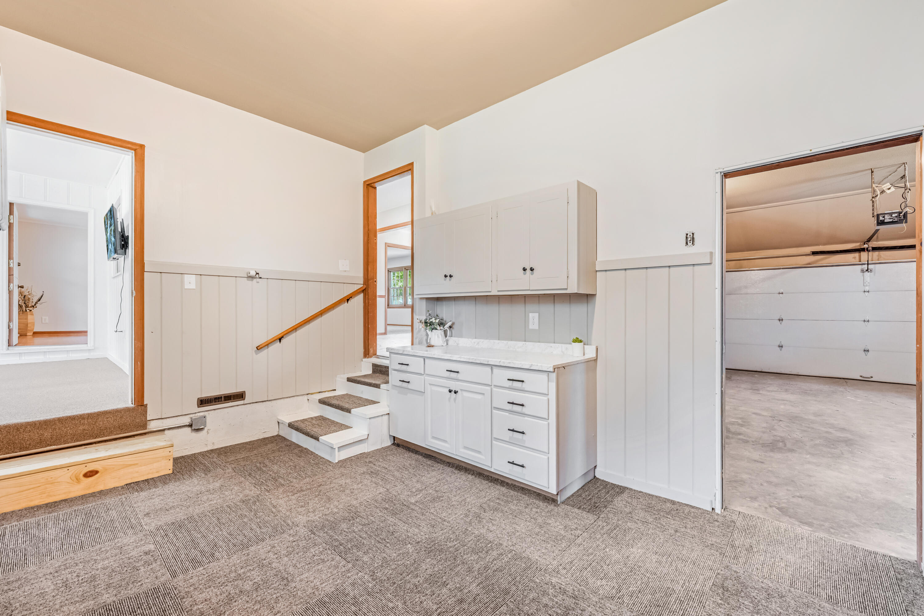 110 Mission St Property Photo 44