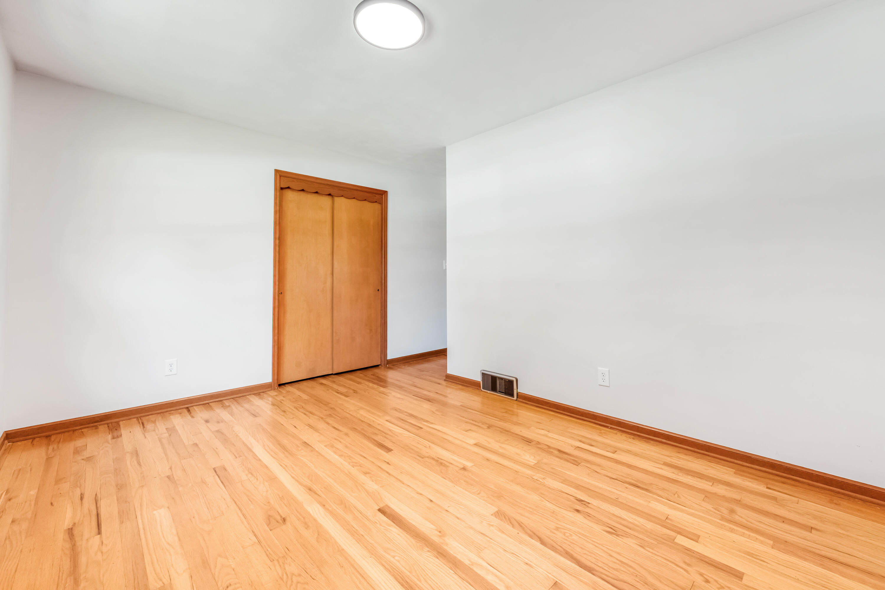 110 Mission St Property Photo 60