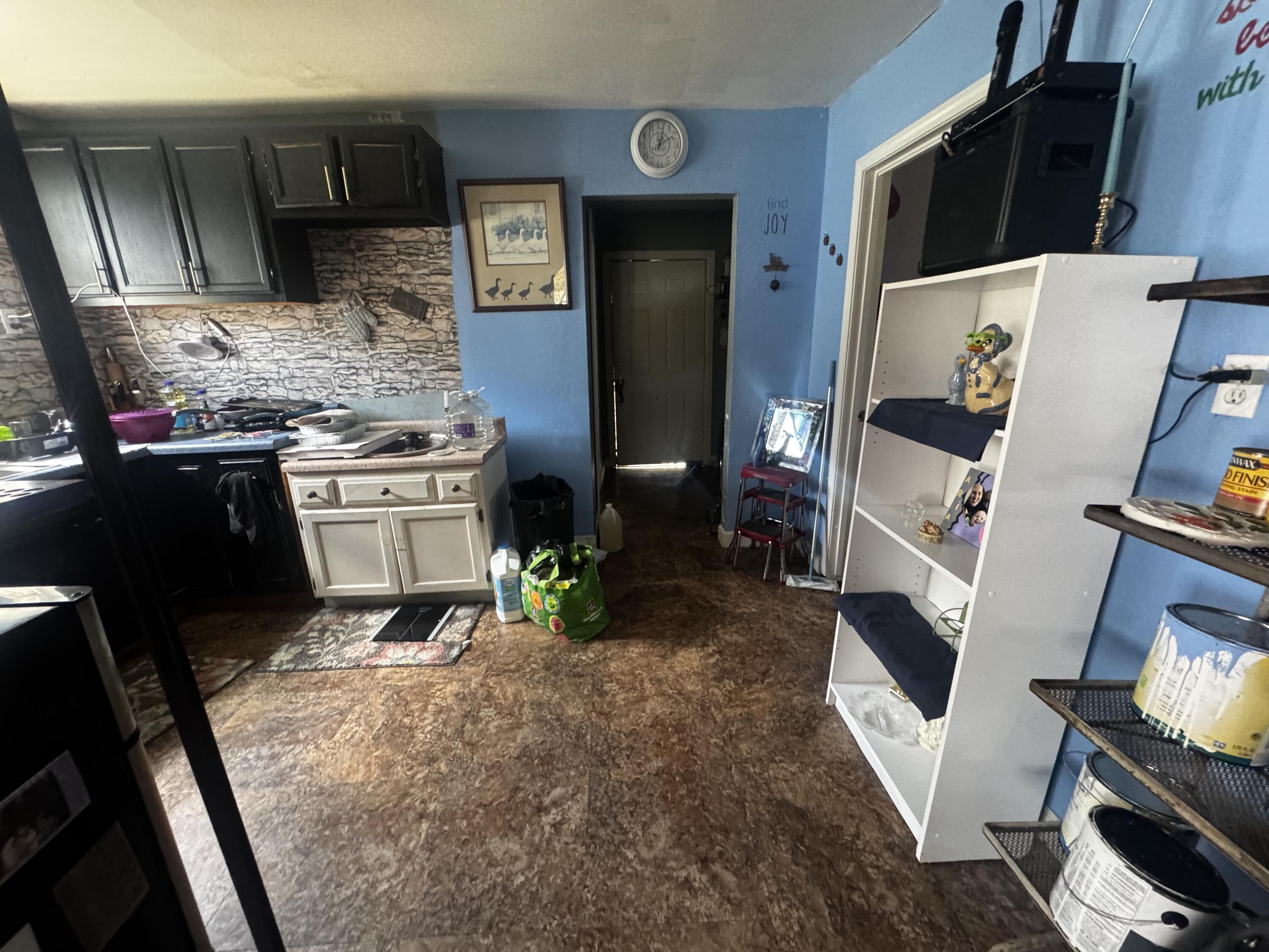 1073 Ellsworth Ave Property Photo 7