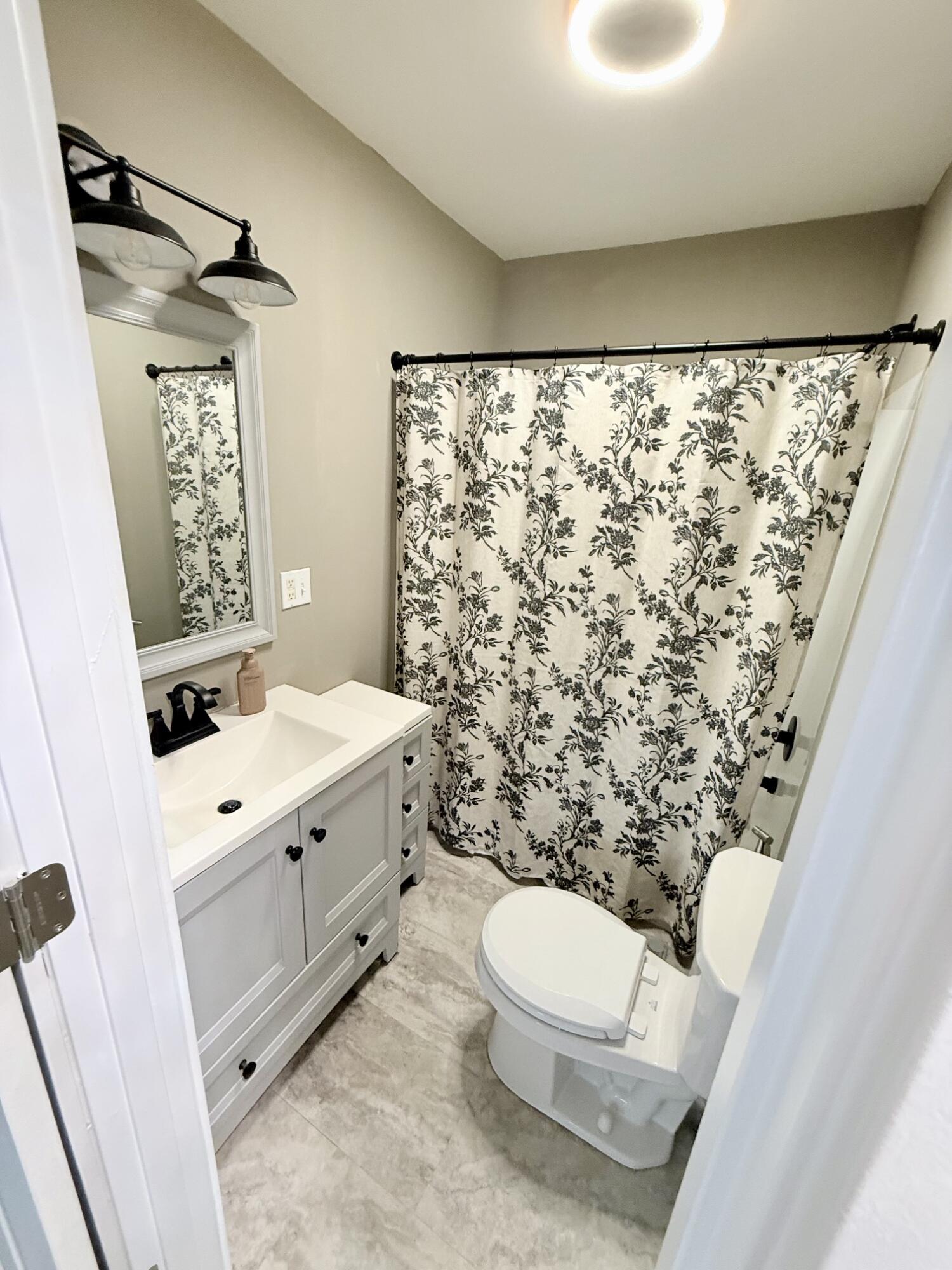 260 English Ave Property Photo 6