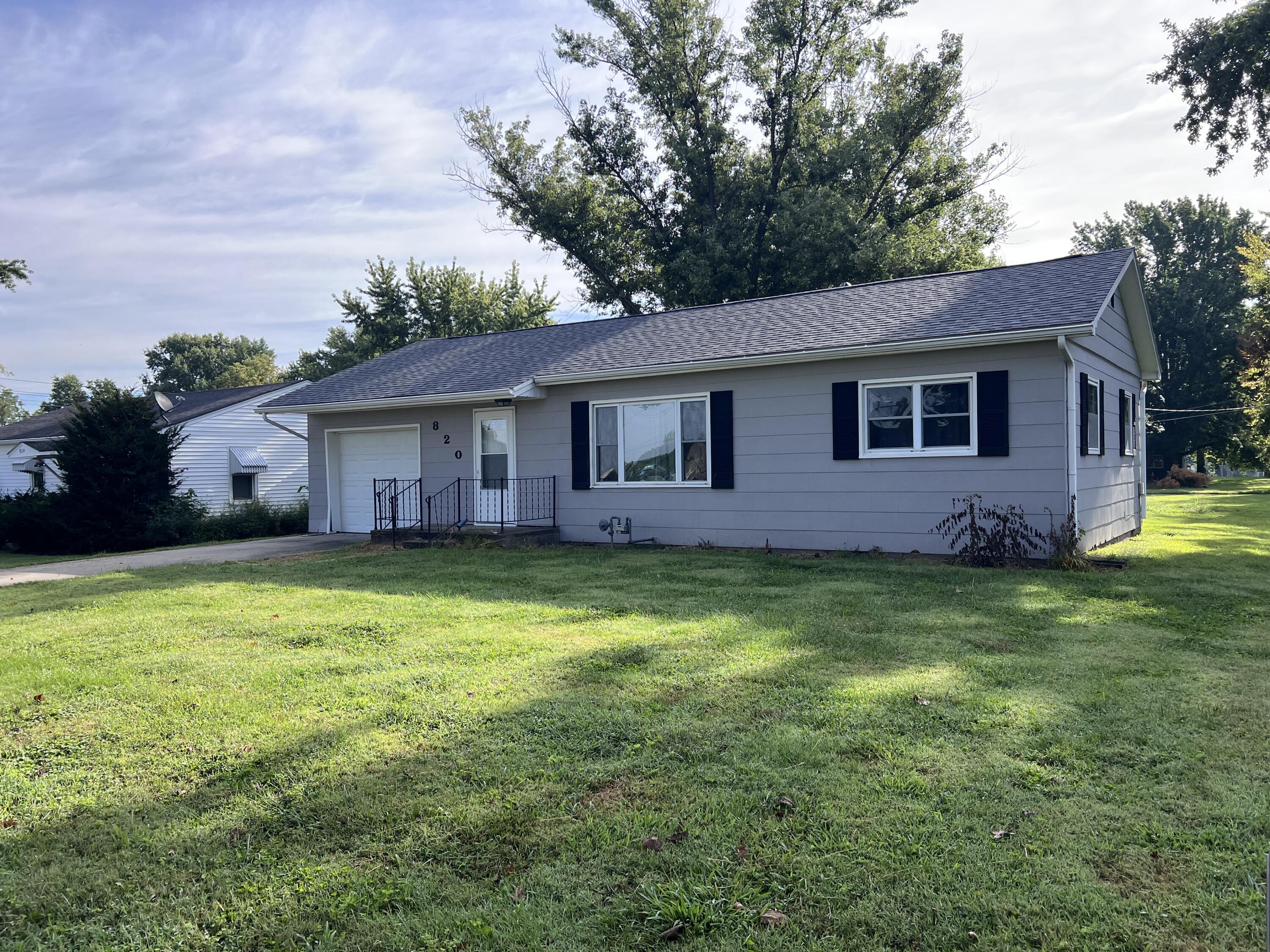820 Park Property Photo 1