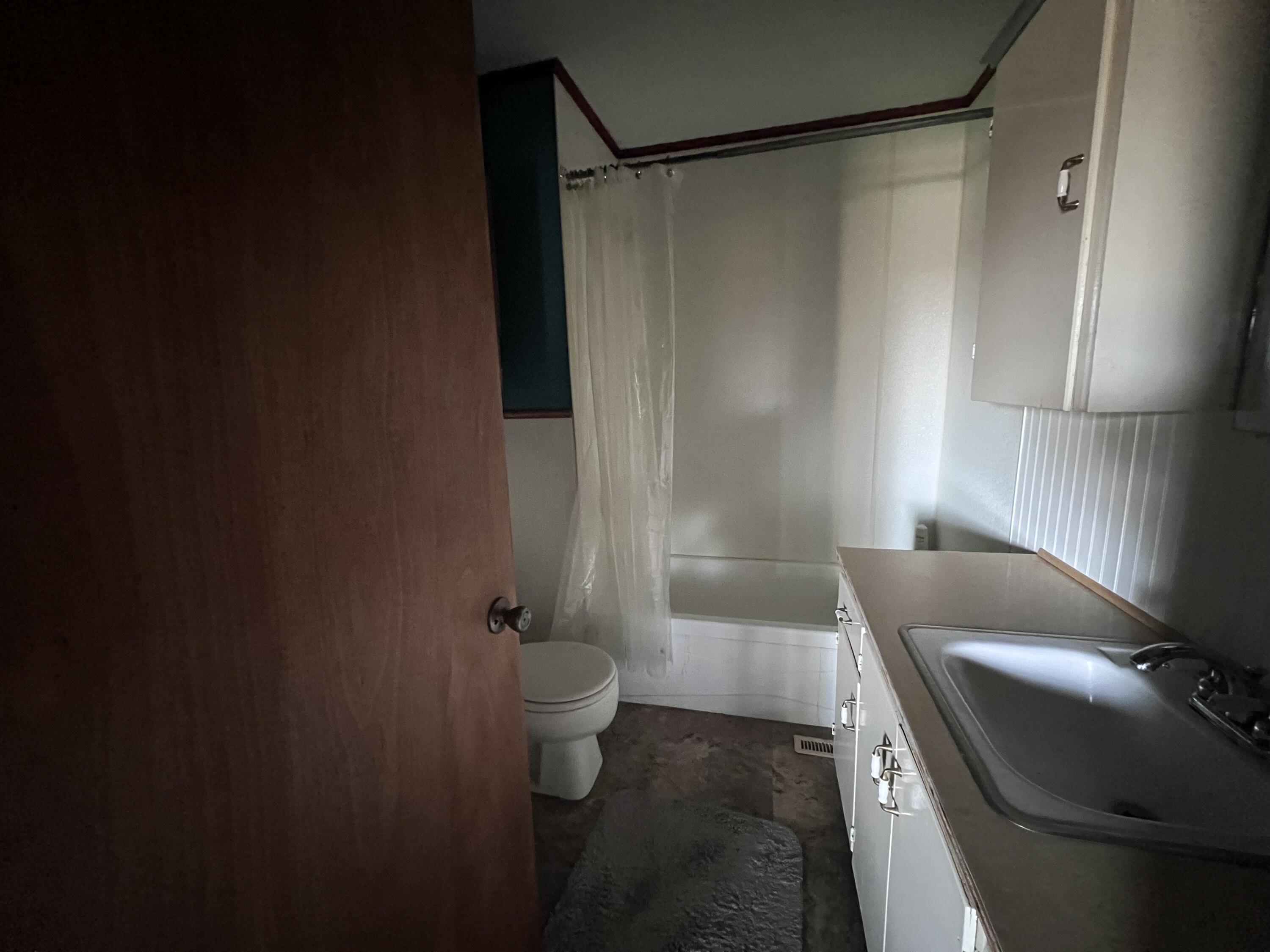 820 Park Property Photo 7
