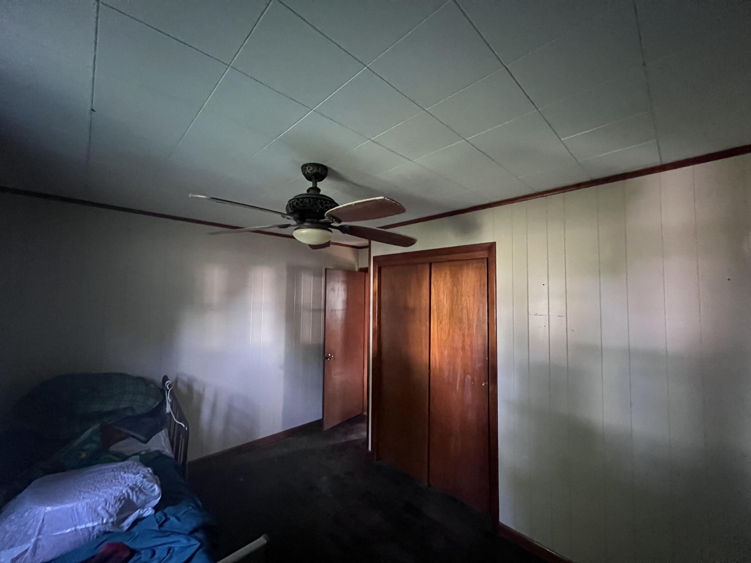 820 Park Property Photo 9