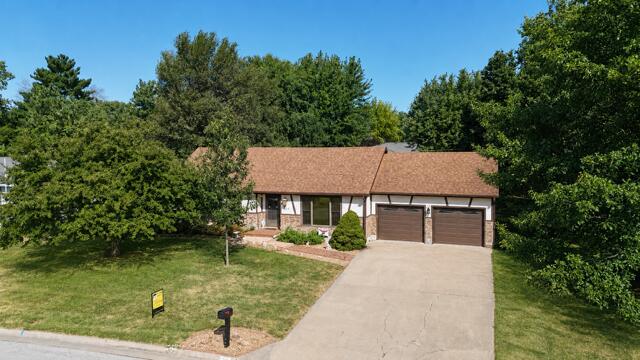 617 Lake Dr Property Photo 9