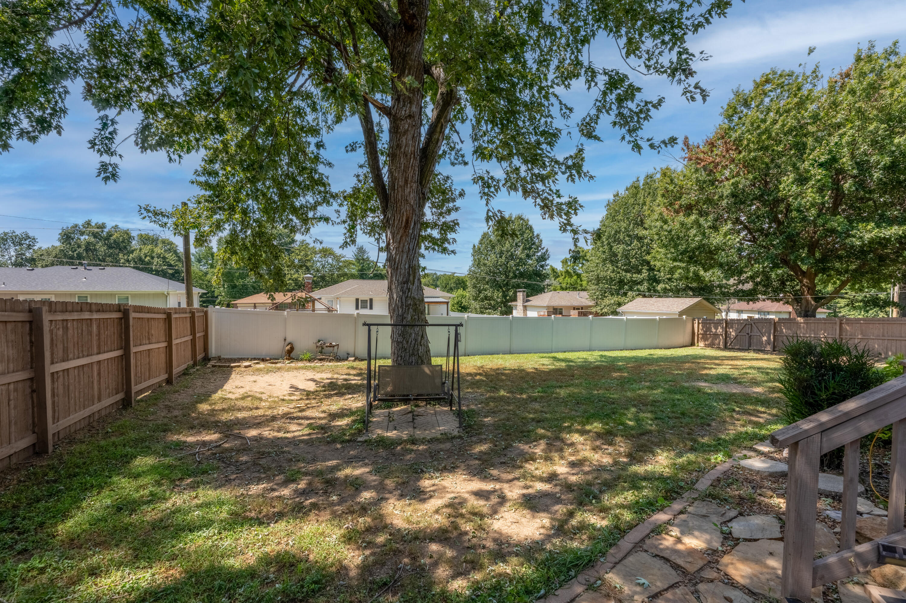 805 Mar Dr Property Photo 10