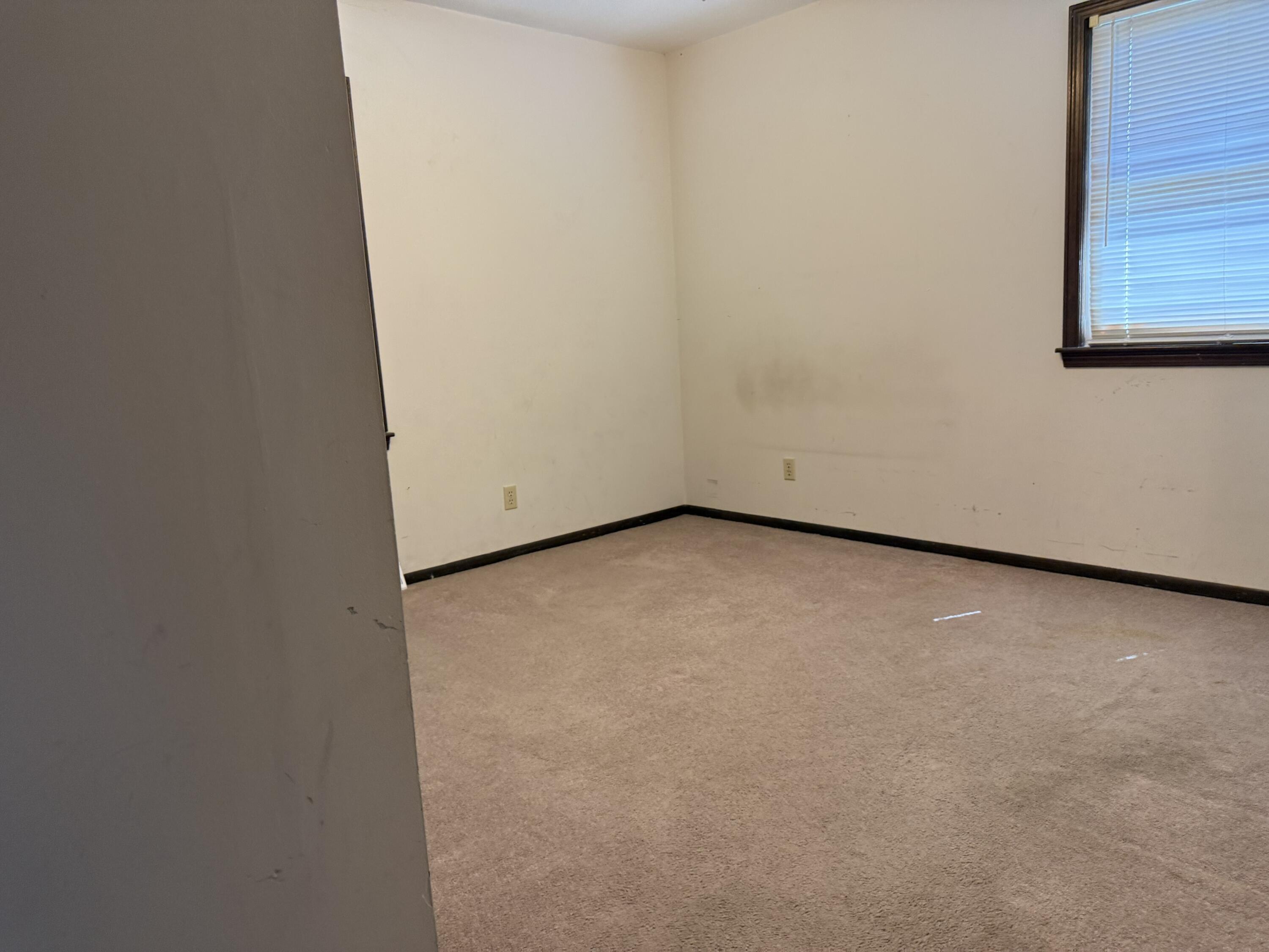 1715 Linn Ave Property Photo 15
