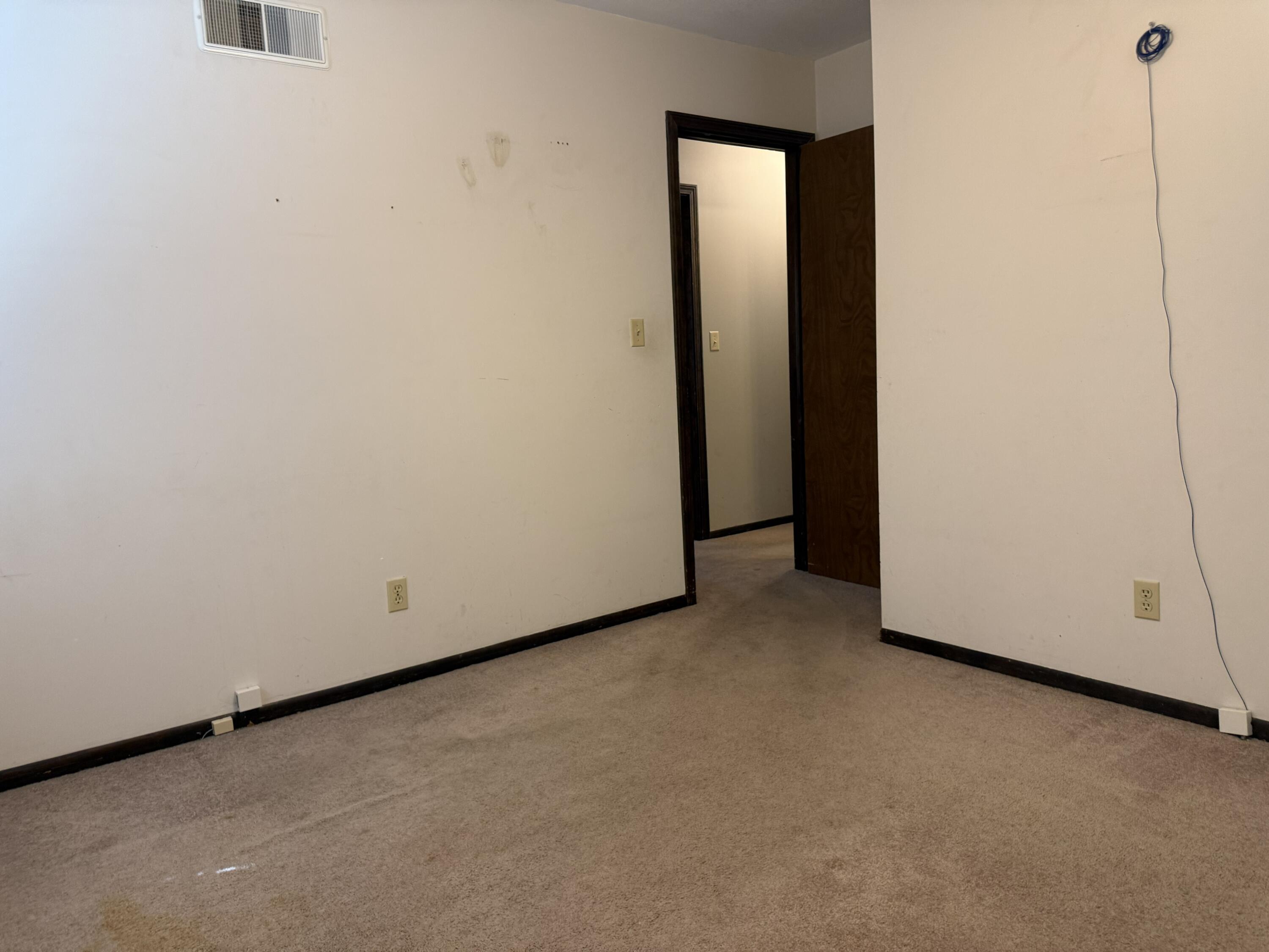 1715 Linn Ave Property Photo 16