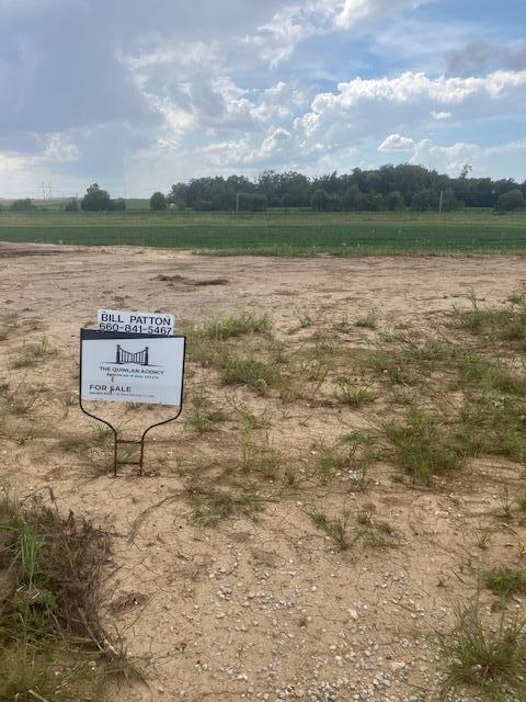 Sawyer Drive, Village South Property Photo 1