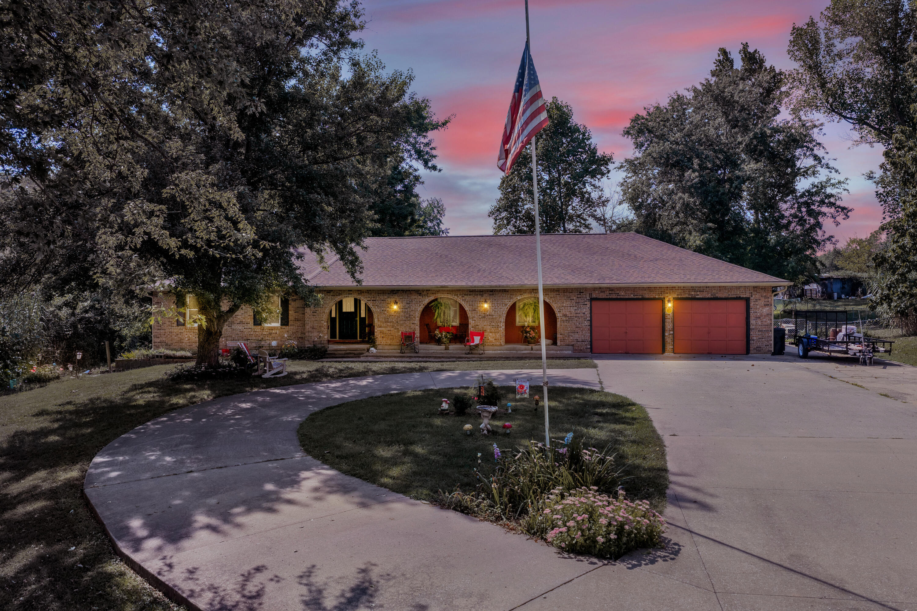 28876 Watermill Rd Property Photo 4