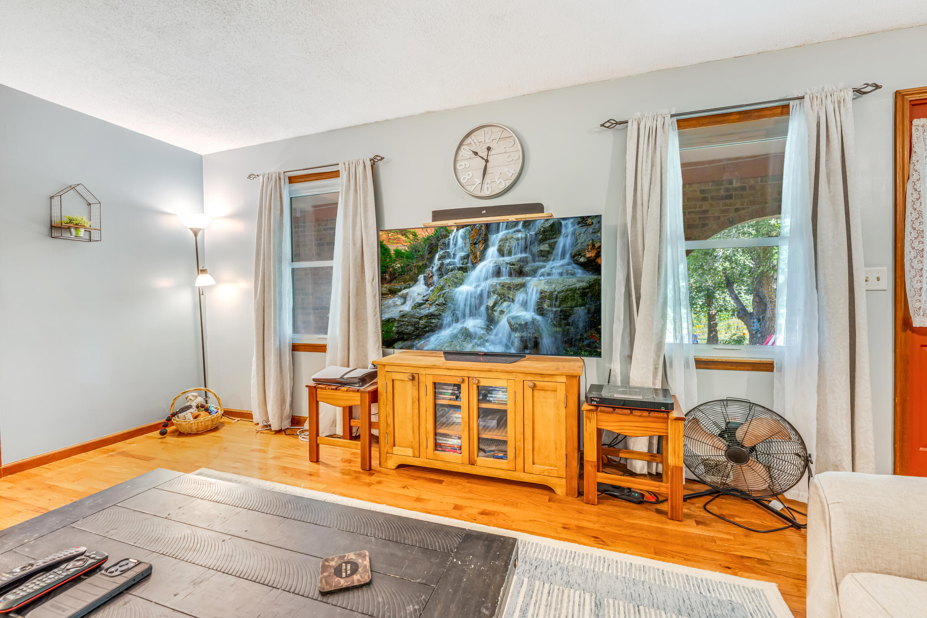 28876 Watermill Rd Property Photo 13