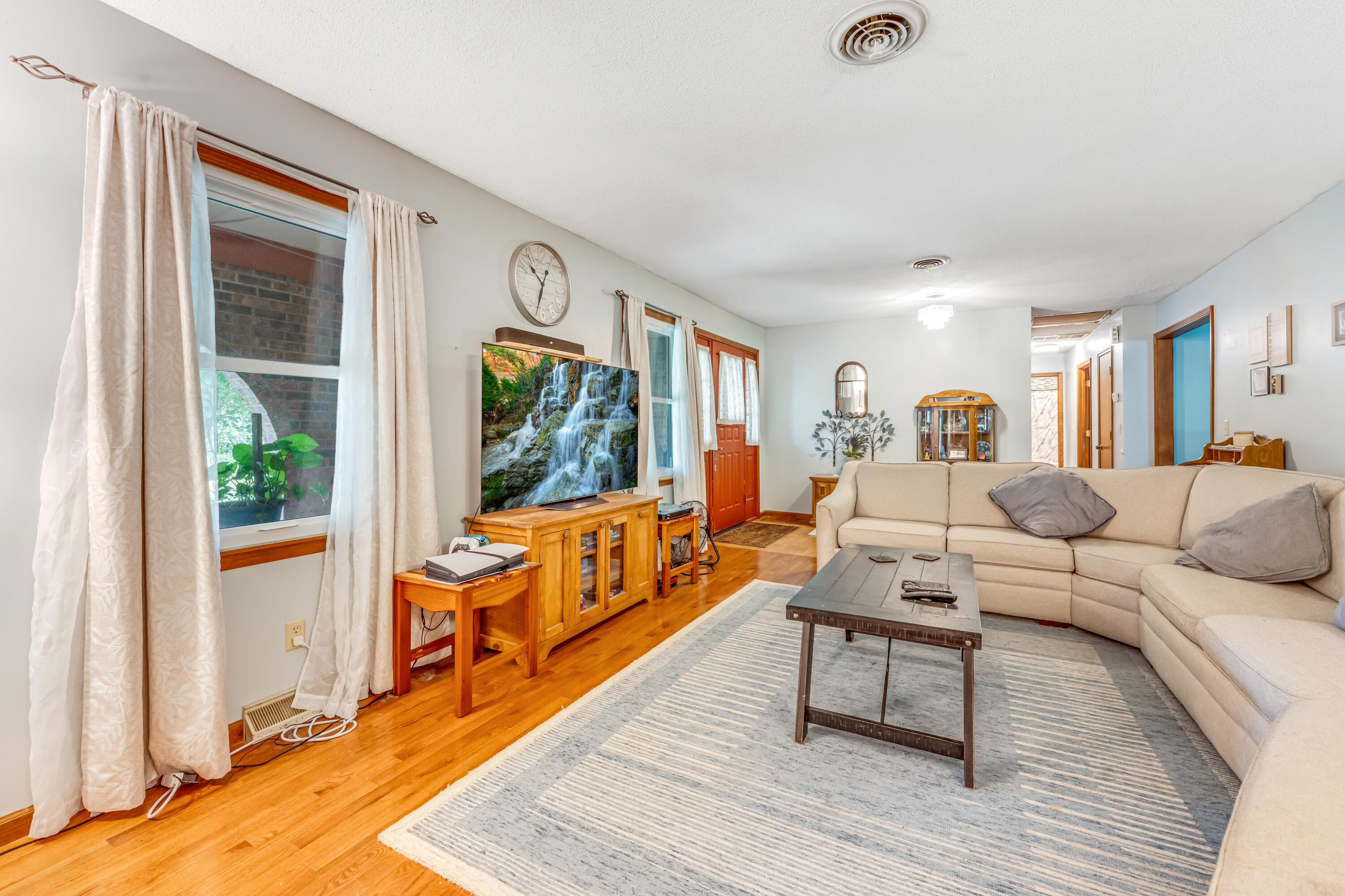 28876 Watermill Rd Property Photo 15