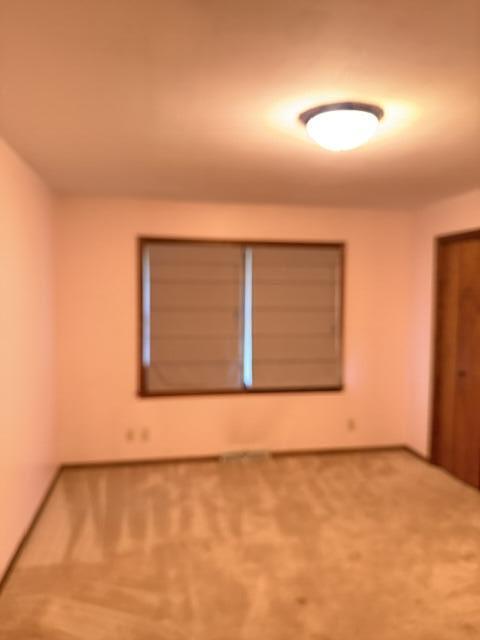714 Lake Dr Property Photo 11