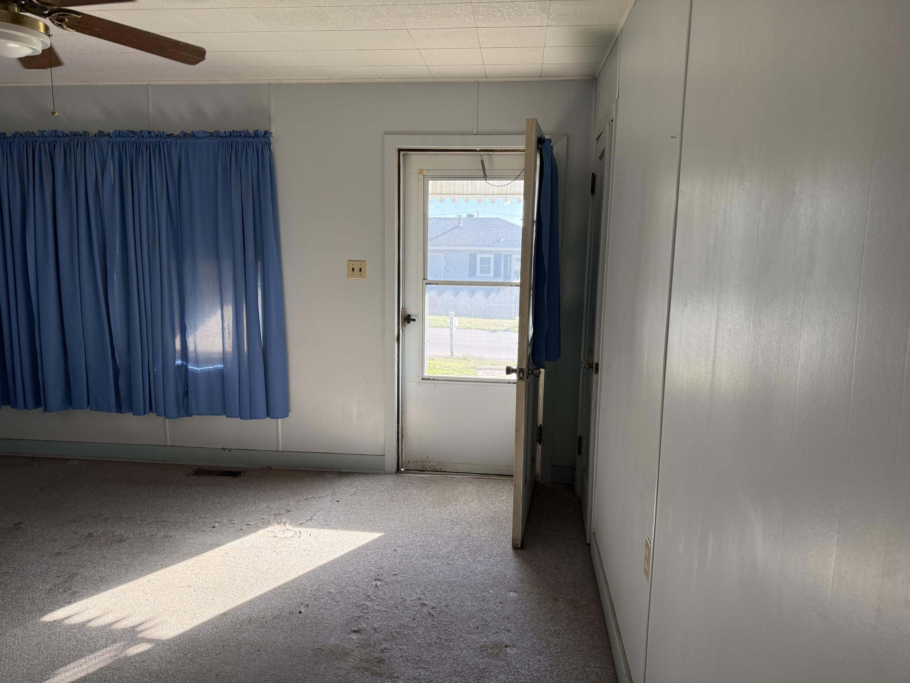1511 Sharp Ave Property Photo 4