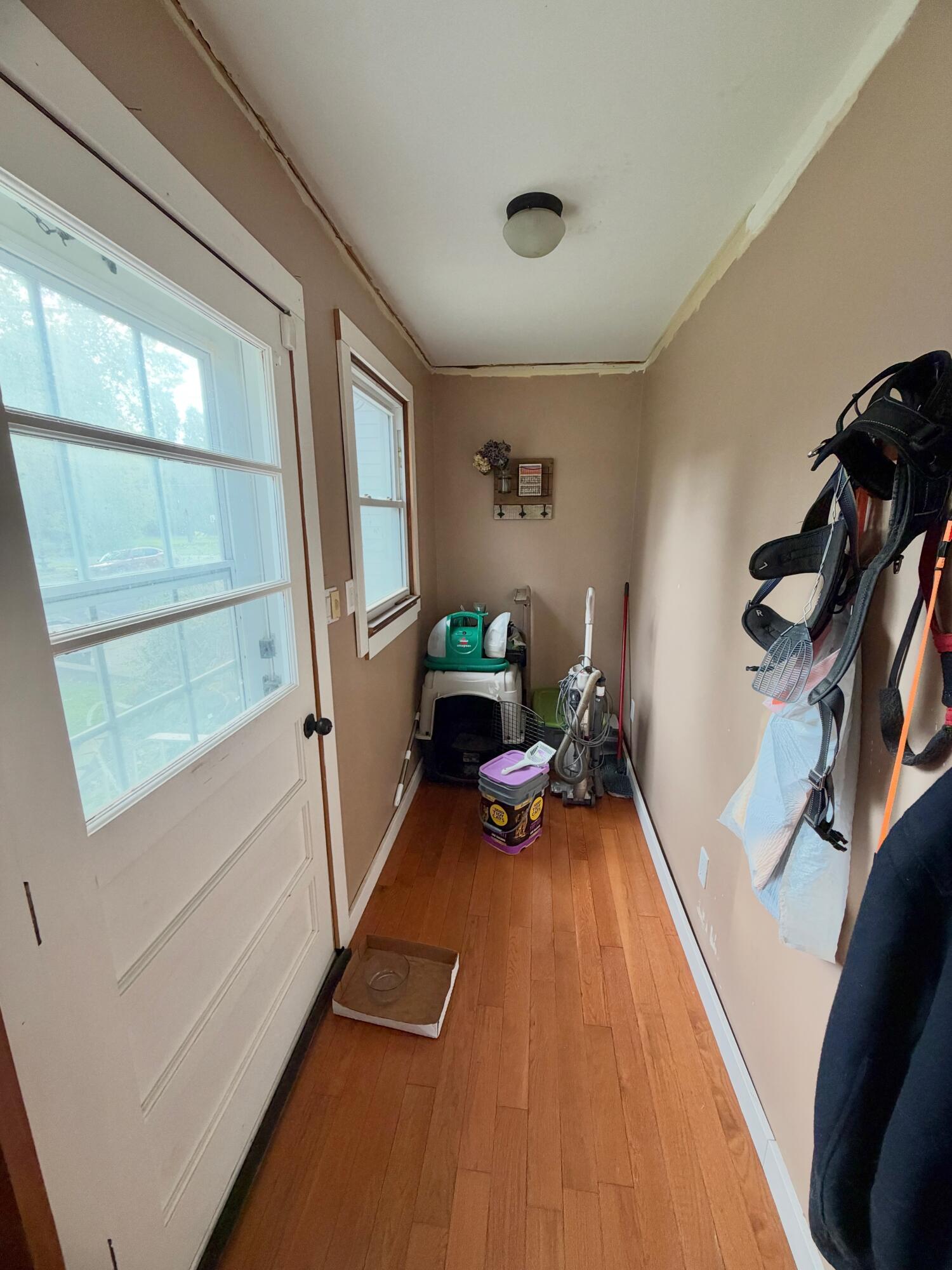 343 Arrow St Property Photo 16