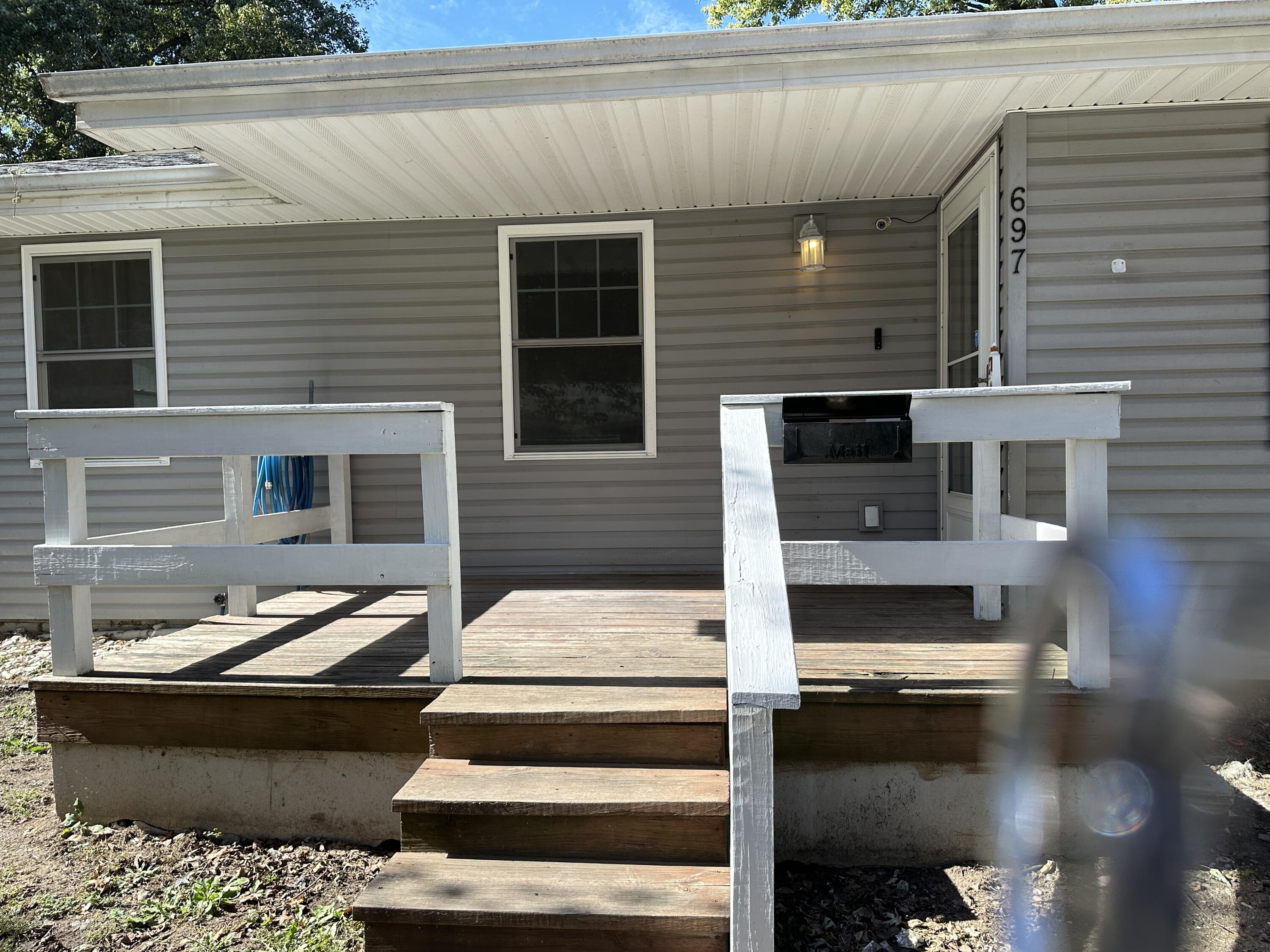 697 Ted Ave Property Photo 3