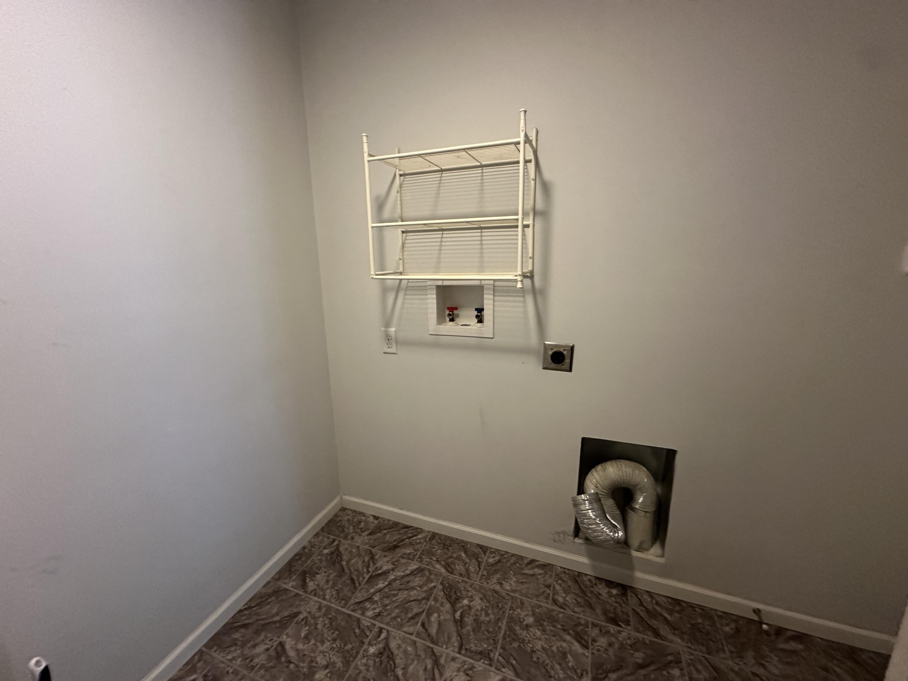 697 Ted Ave Property Photo 15