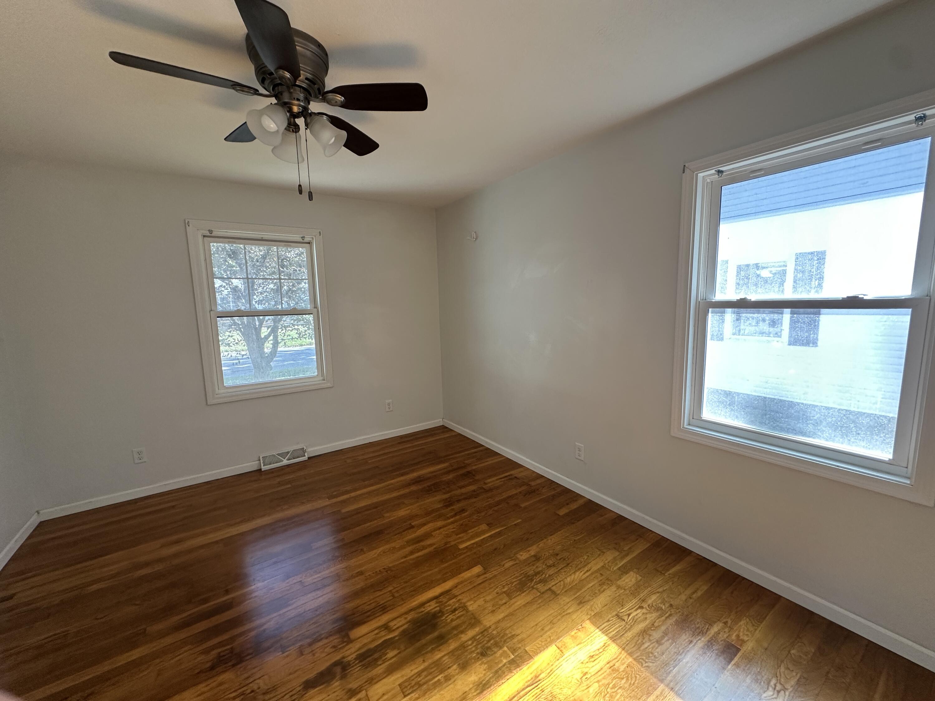 697 Ted Ave Property Photo 18