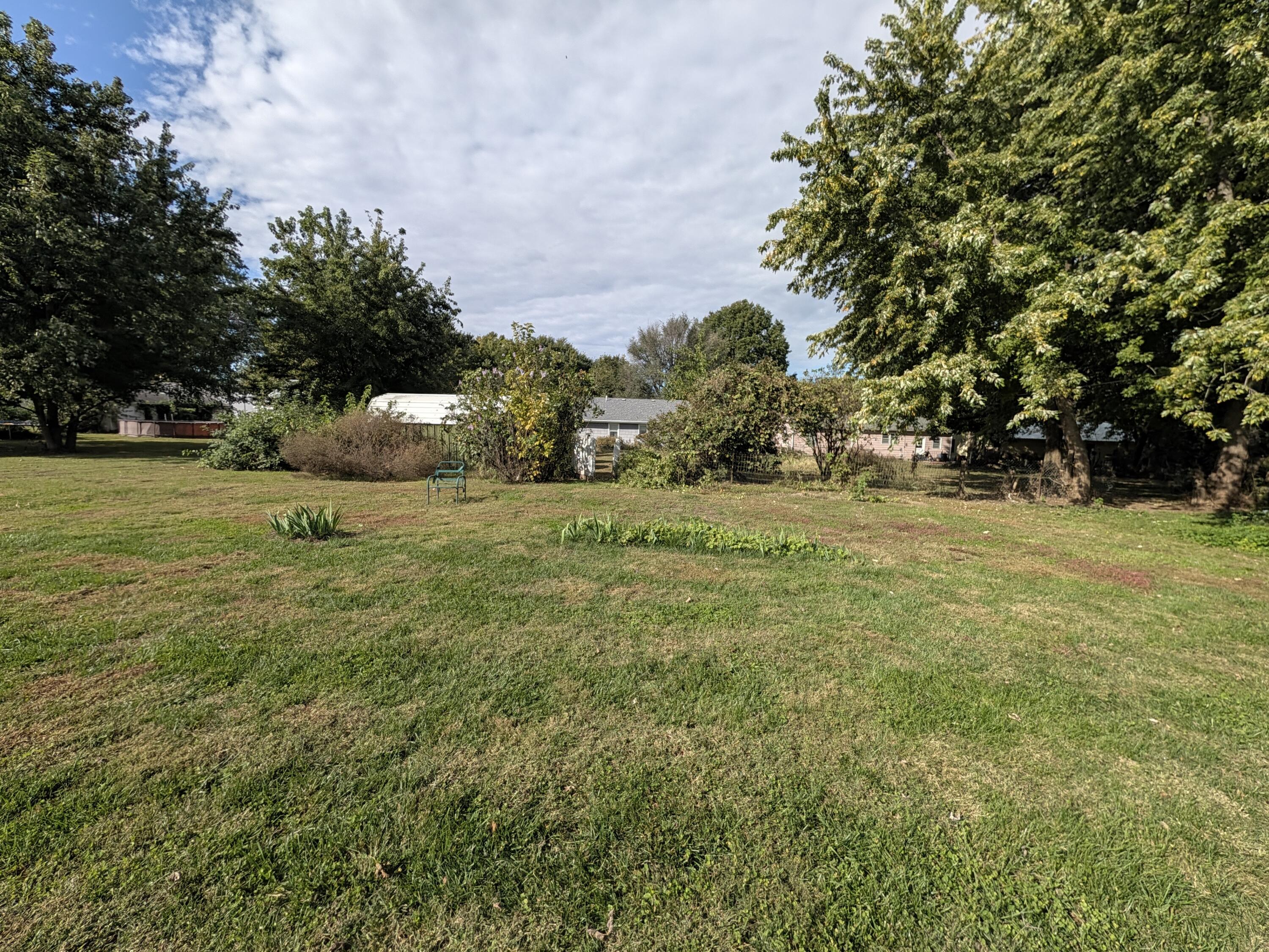 672 Ted Ave Property Photo 19