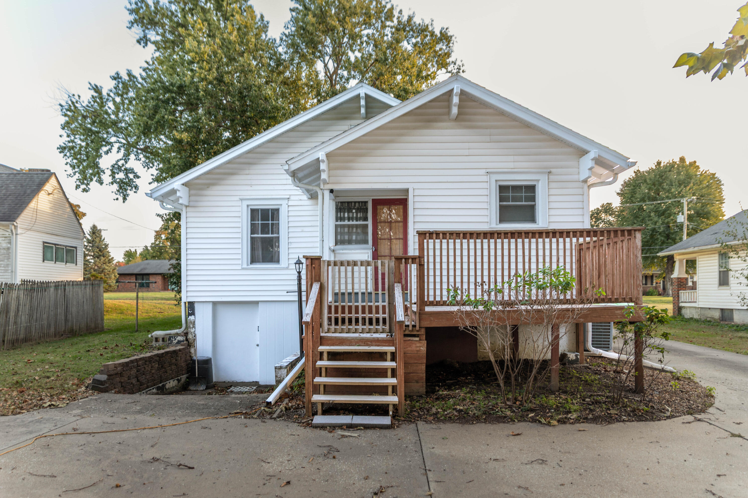 639 Yerby St Property Photo 18