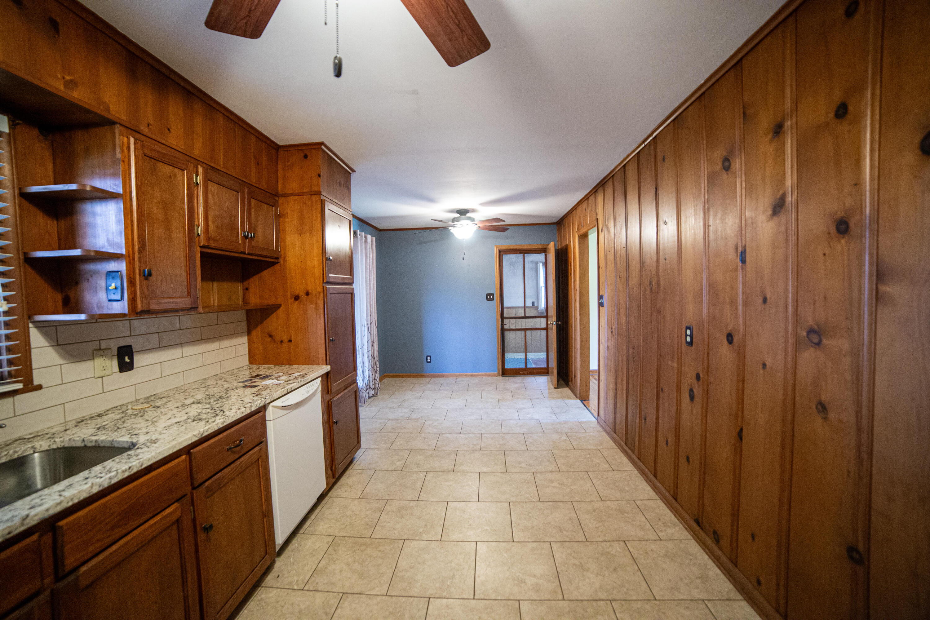 418 South Dr Property Photo 7