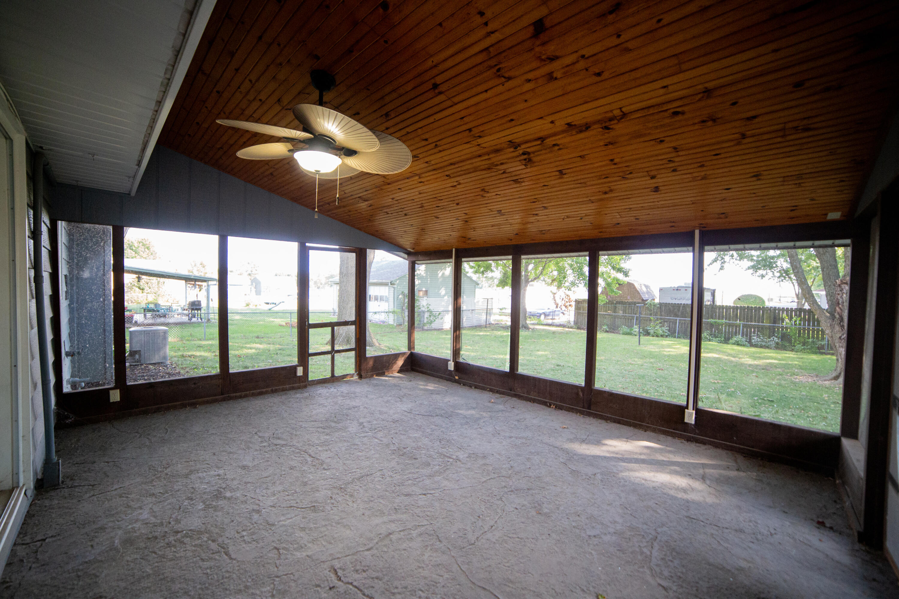 418 South Dr Property Photo 16