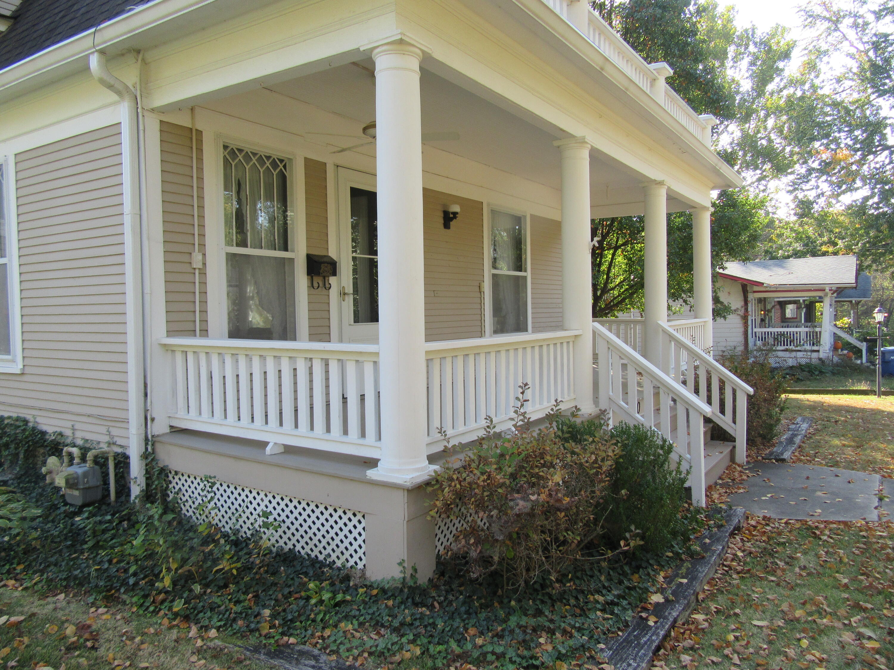 520 Brunswick Ave Property Photo 3