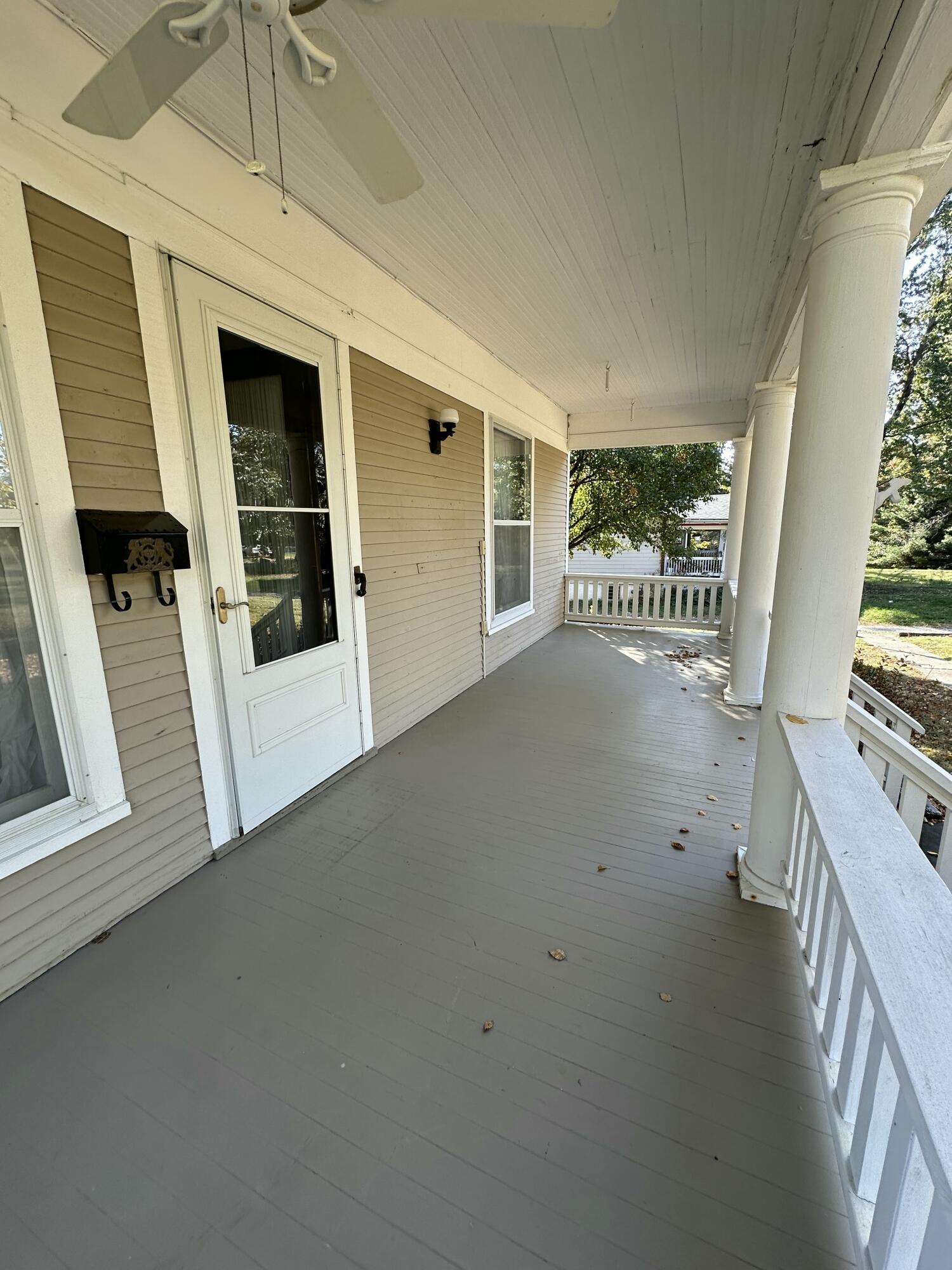 520 Brunswick Ave Property Photo 6