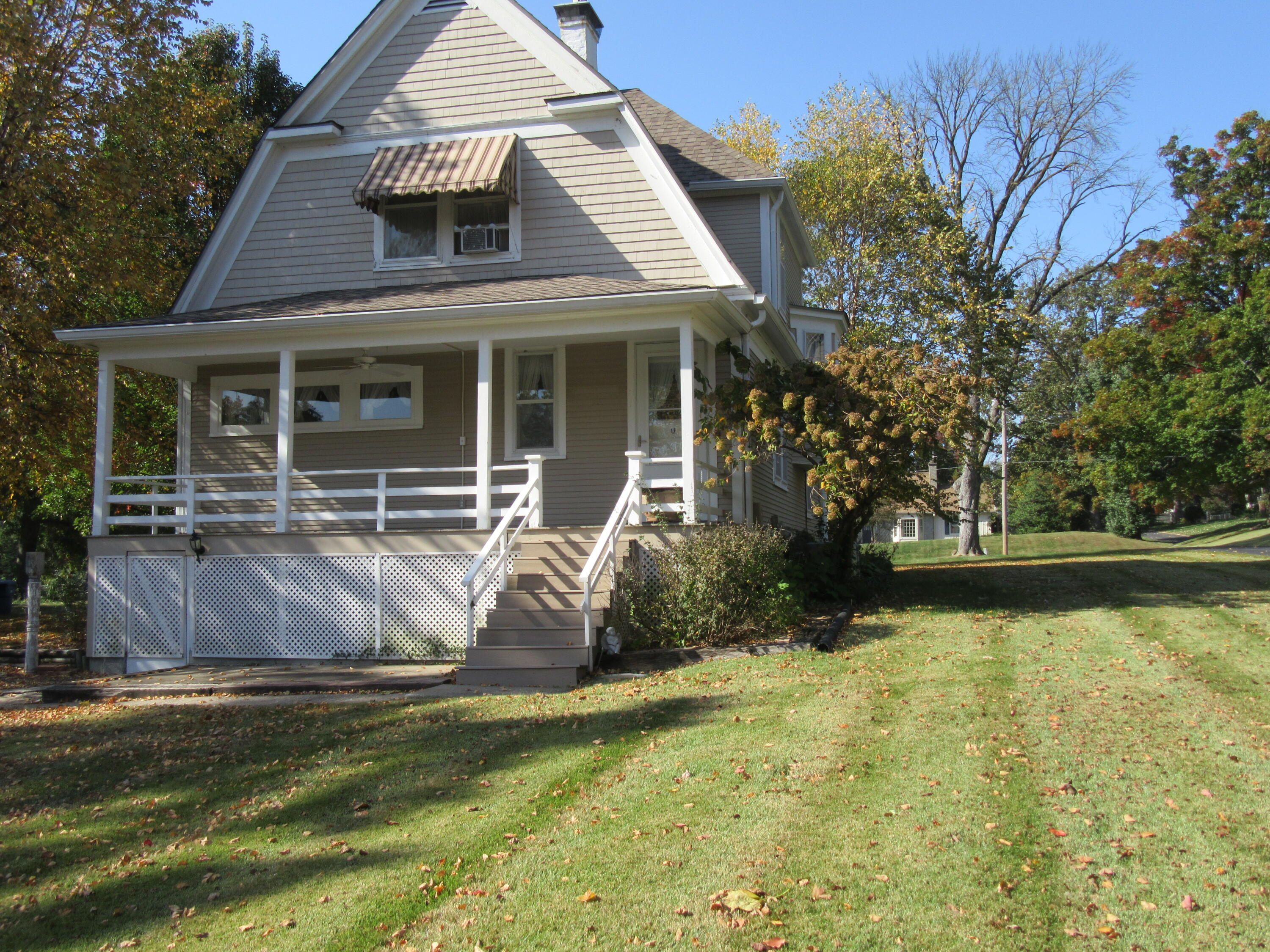 520 Brunswick Ave Property Photo 37