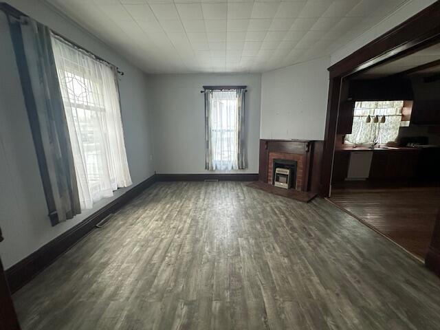 678 English Ave Property Photo 4