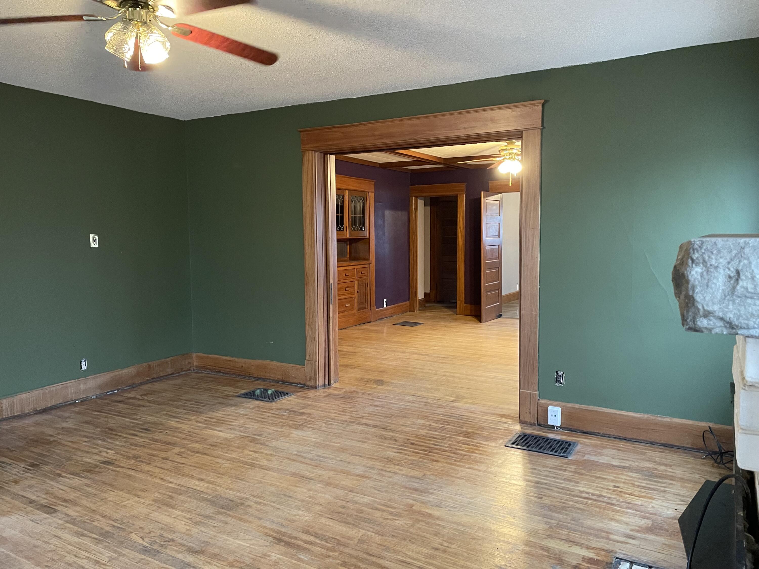 461 Summit St Property Photo 8