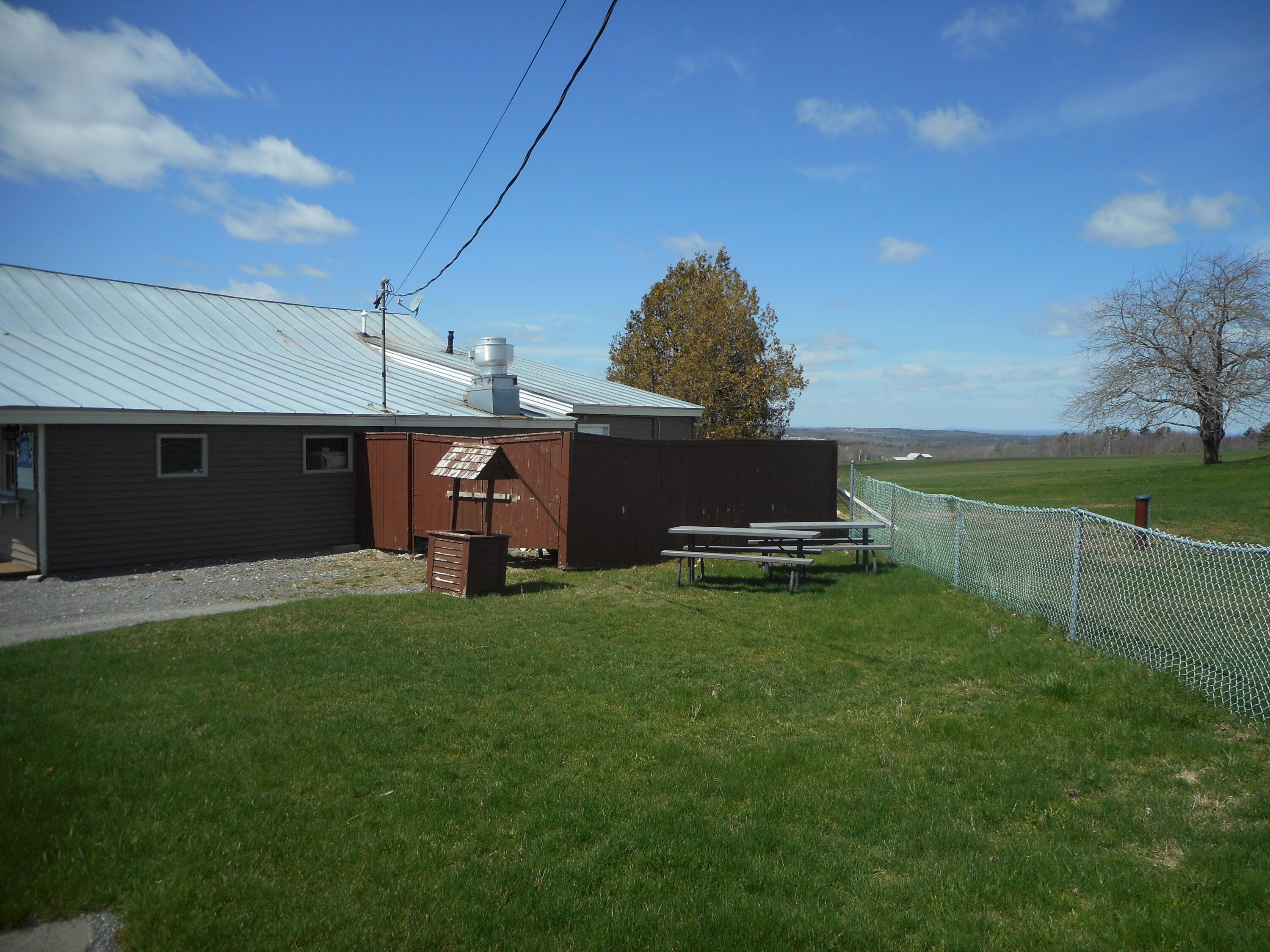6 Knox Ridge Road N Property Photo 18