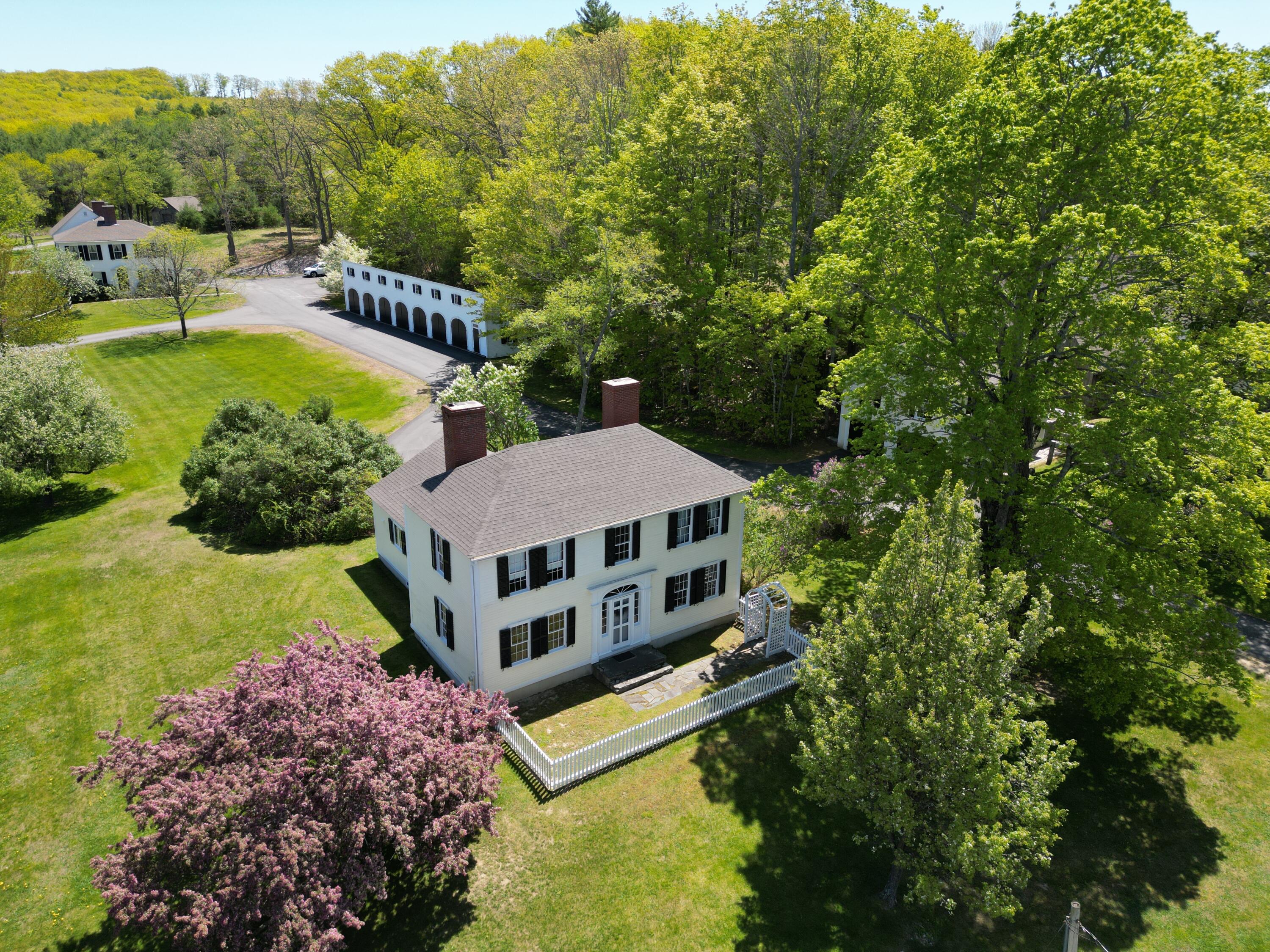 1090 Pittston School Street Property Photo