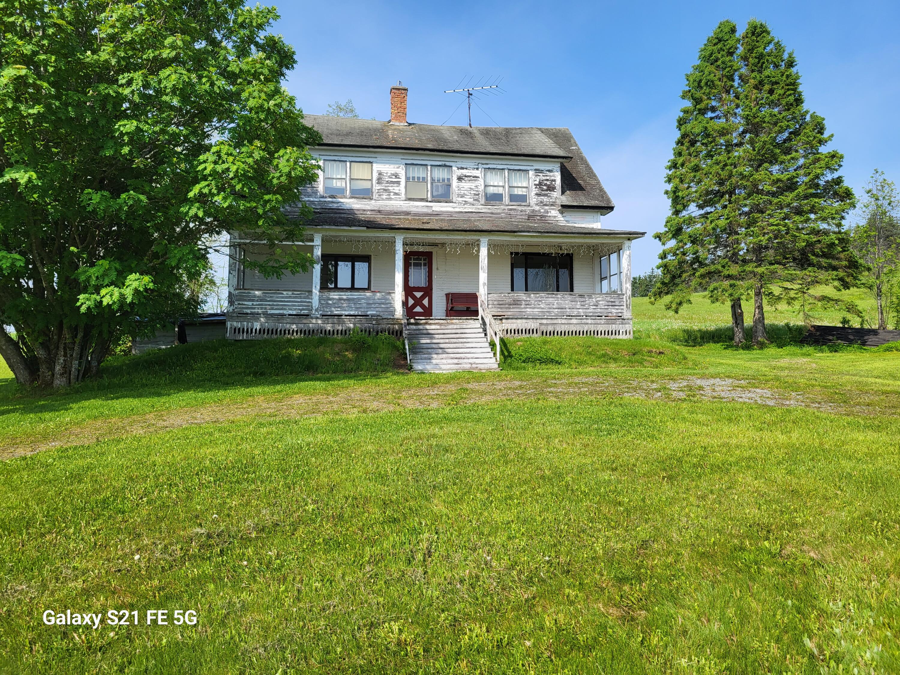 147 Lake Road Property Photo 16