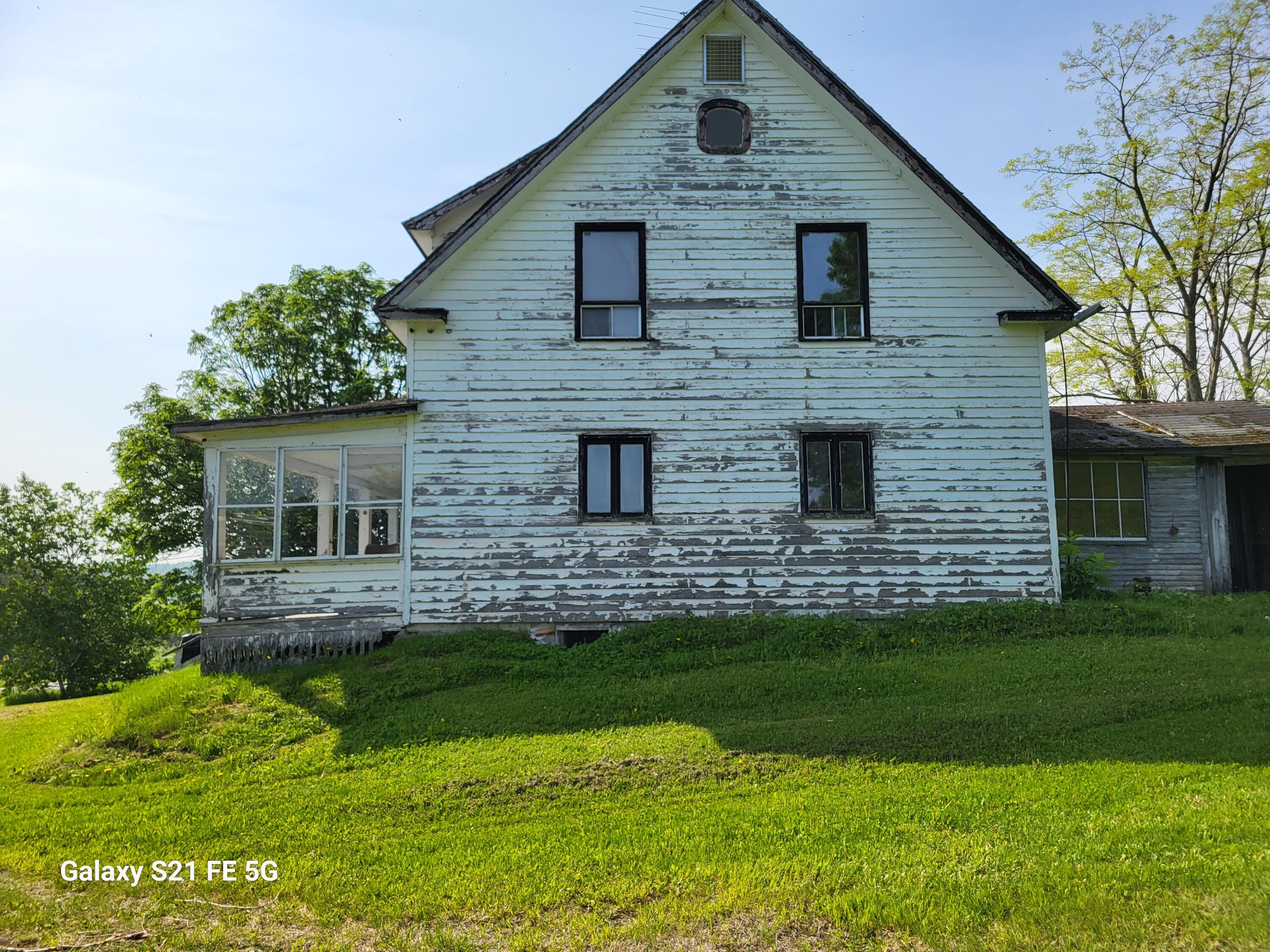 147 Lake Road Property Photo 23