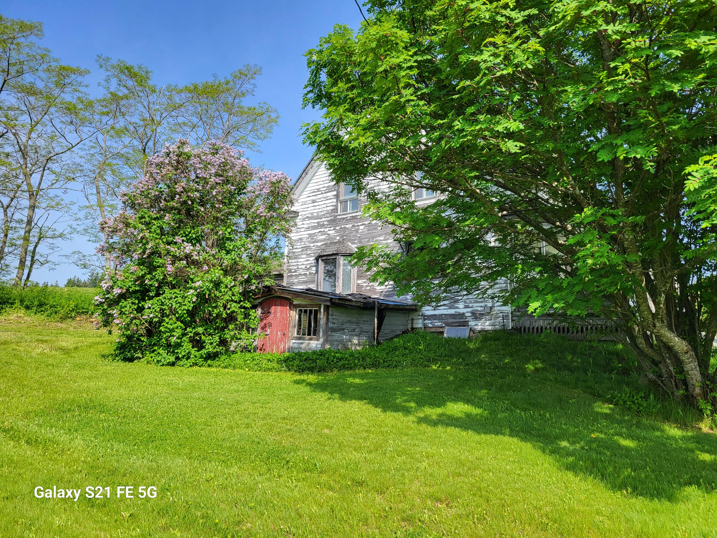 147 Lake Road Property Photo 30