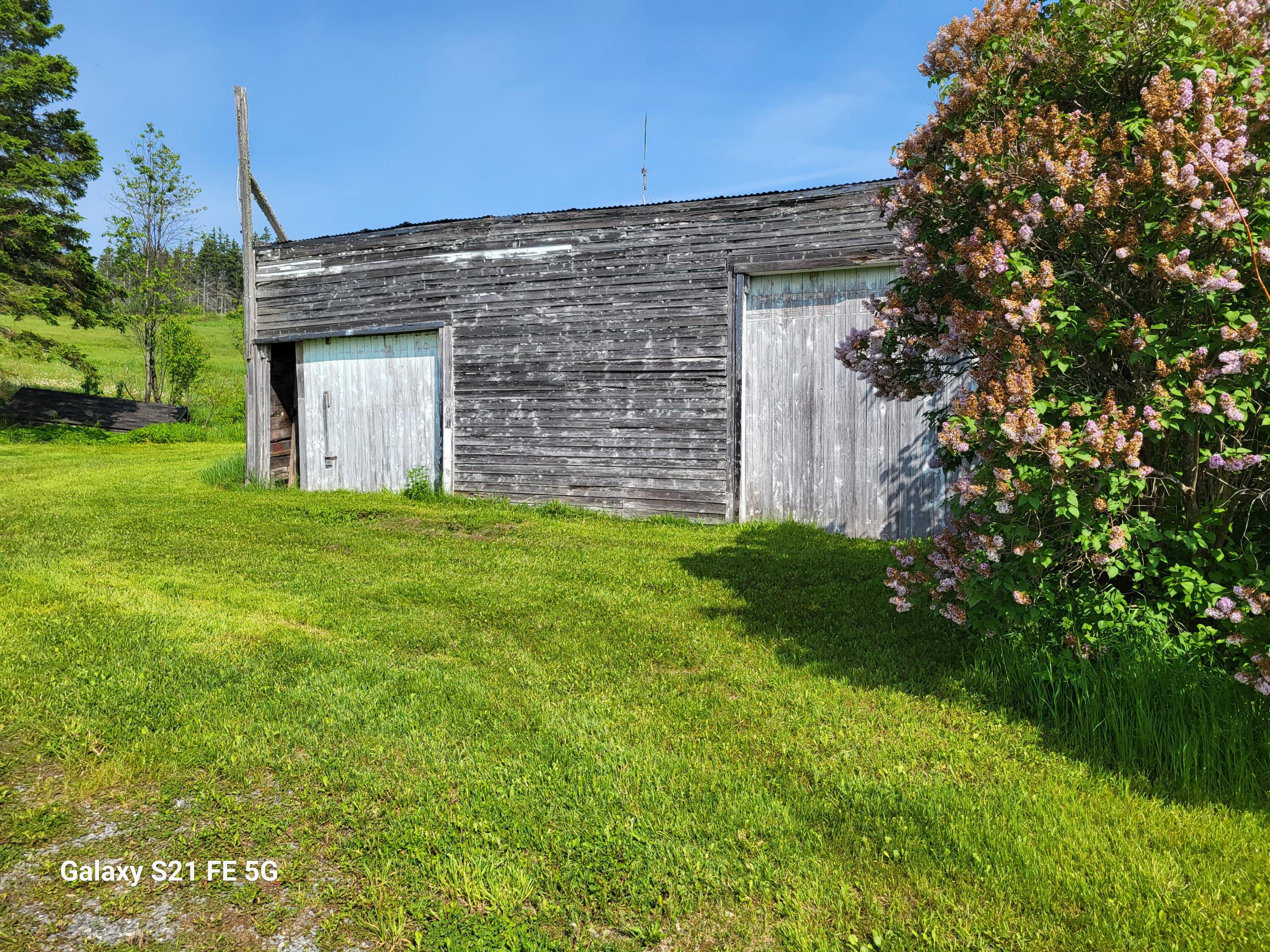 147 Lake Road Property Photo 39