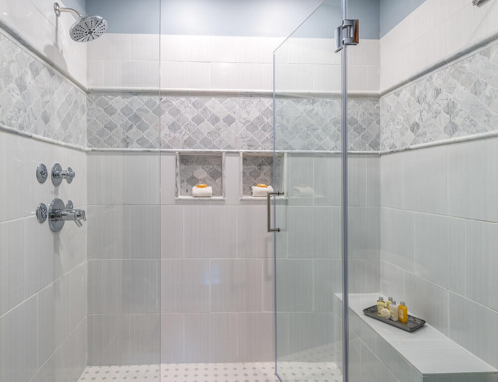 72 Elm Street Property Photo 33