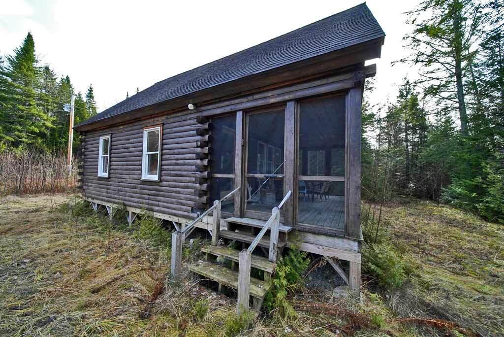 60 Lower Lake Road Property Photo 17