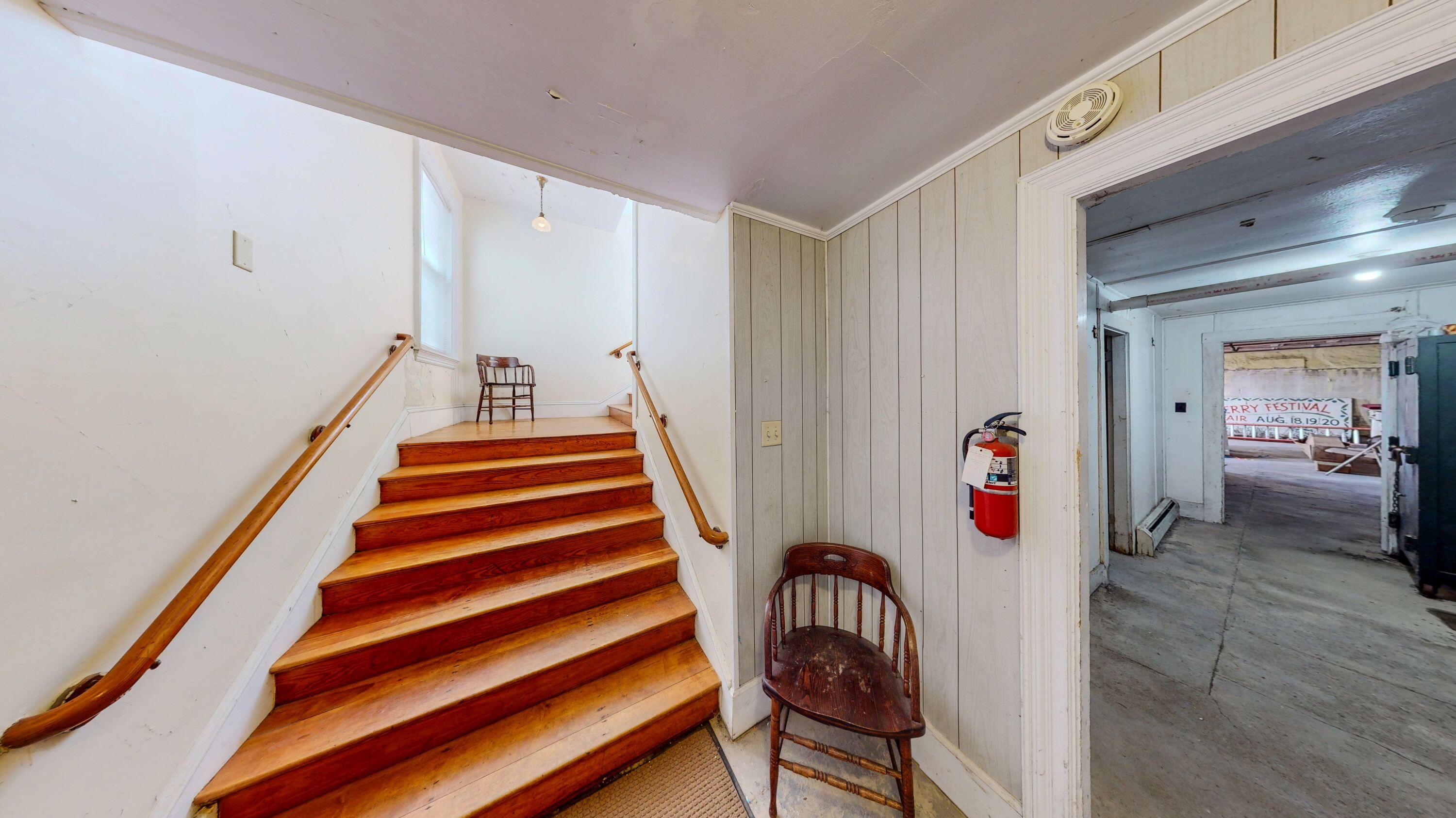 10 Center Street Property Photo 13