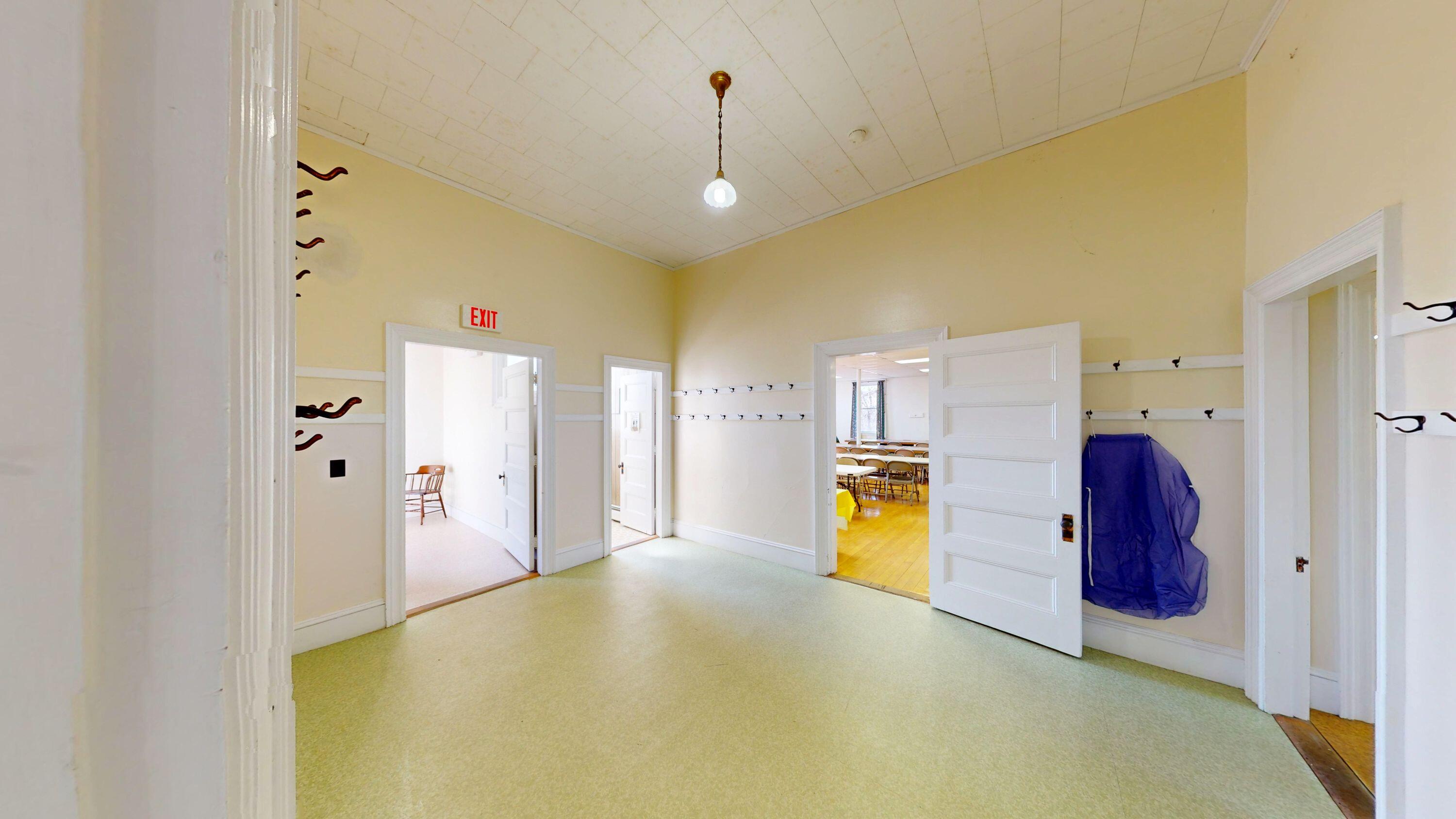 10 Center Street Property Photo 18