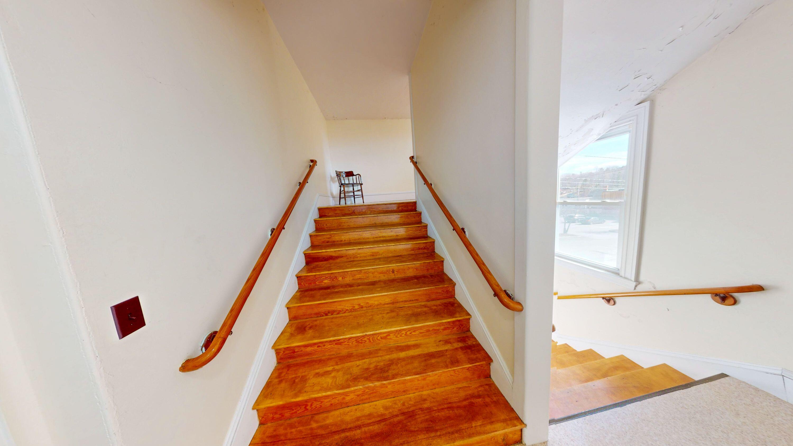 10 Center Street Property Photo 30
