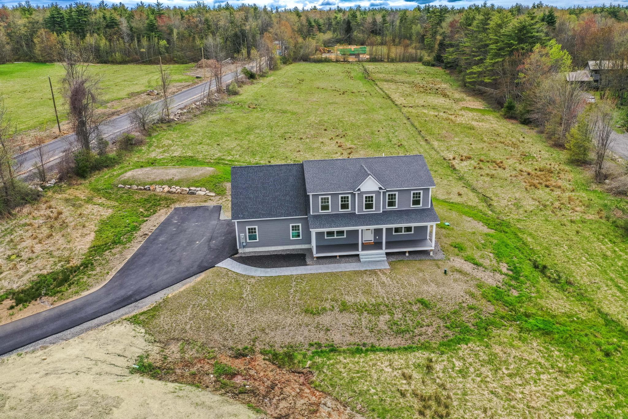 2 Tomahawk Lane Property Photo