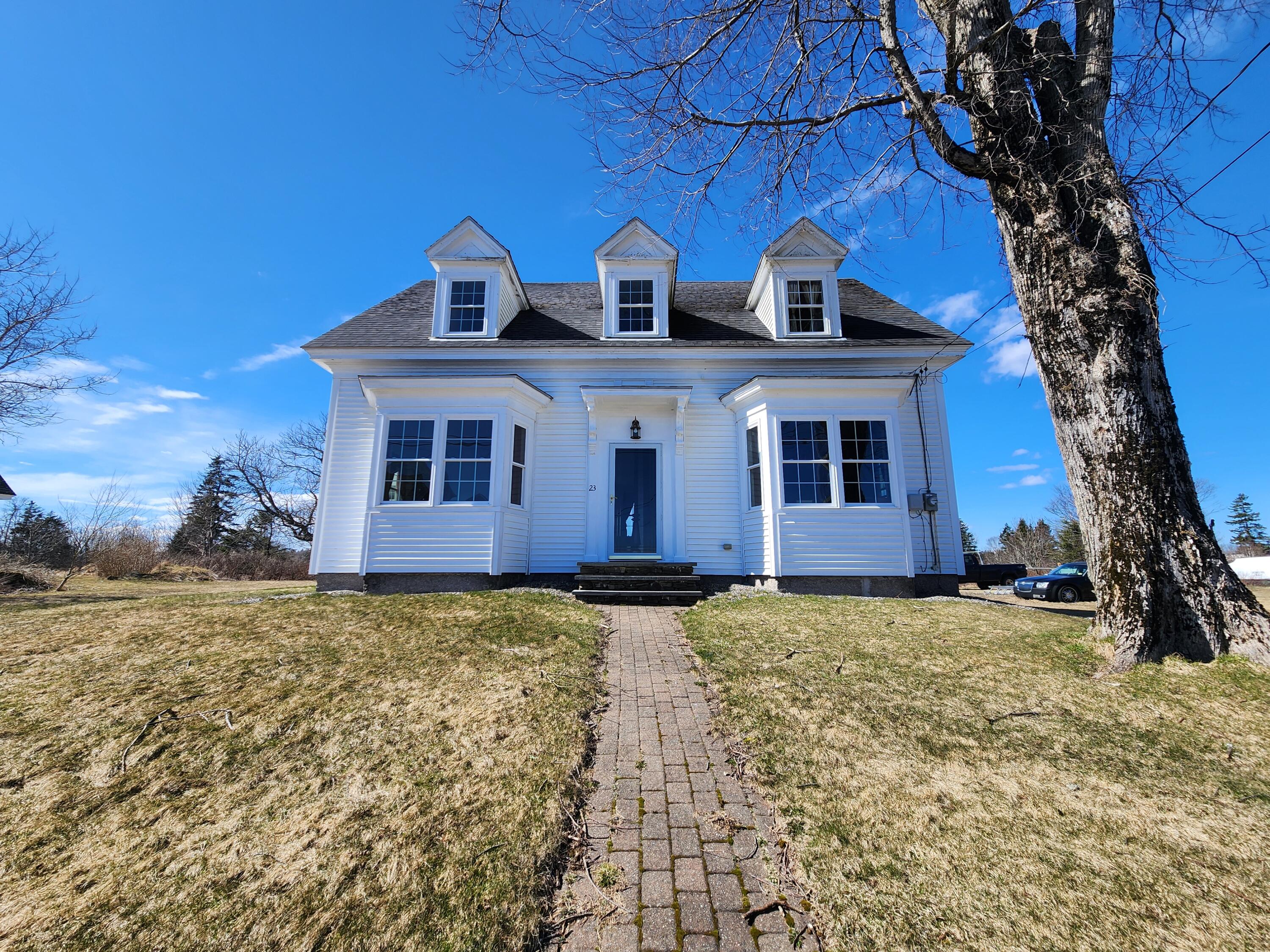 23 Old House Point Road Property Photo