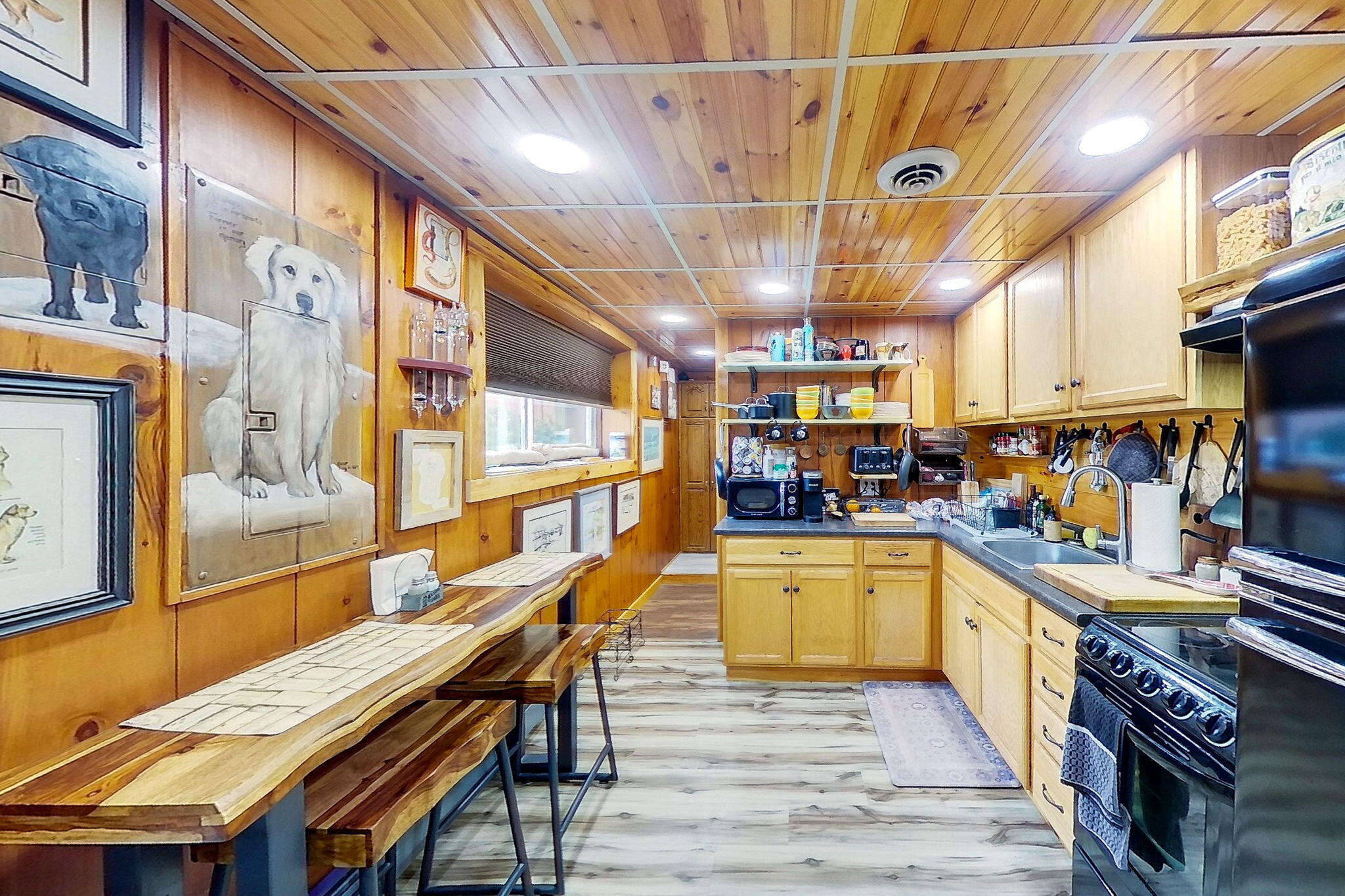 786 Howes Corner Road Property Photo 3
