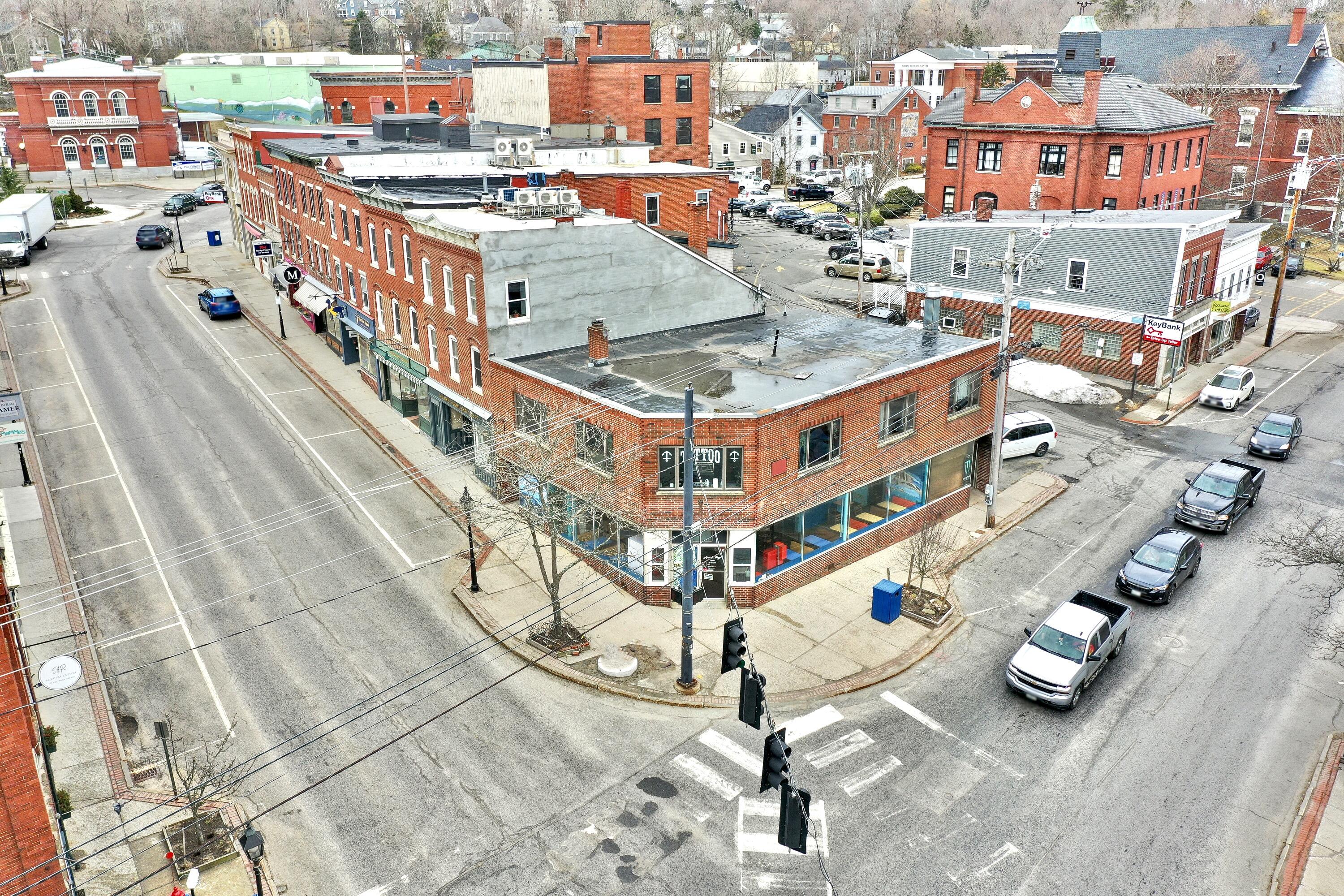 93 Main Street Property Photo 4